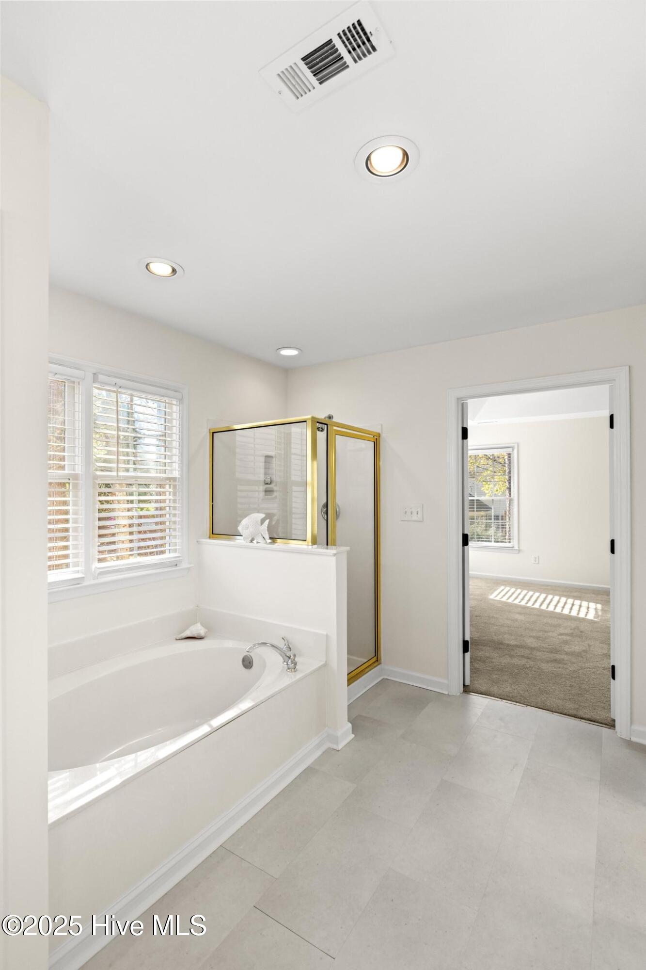 105 Catchpenny Court