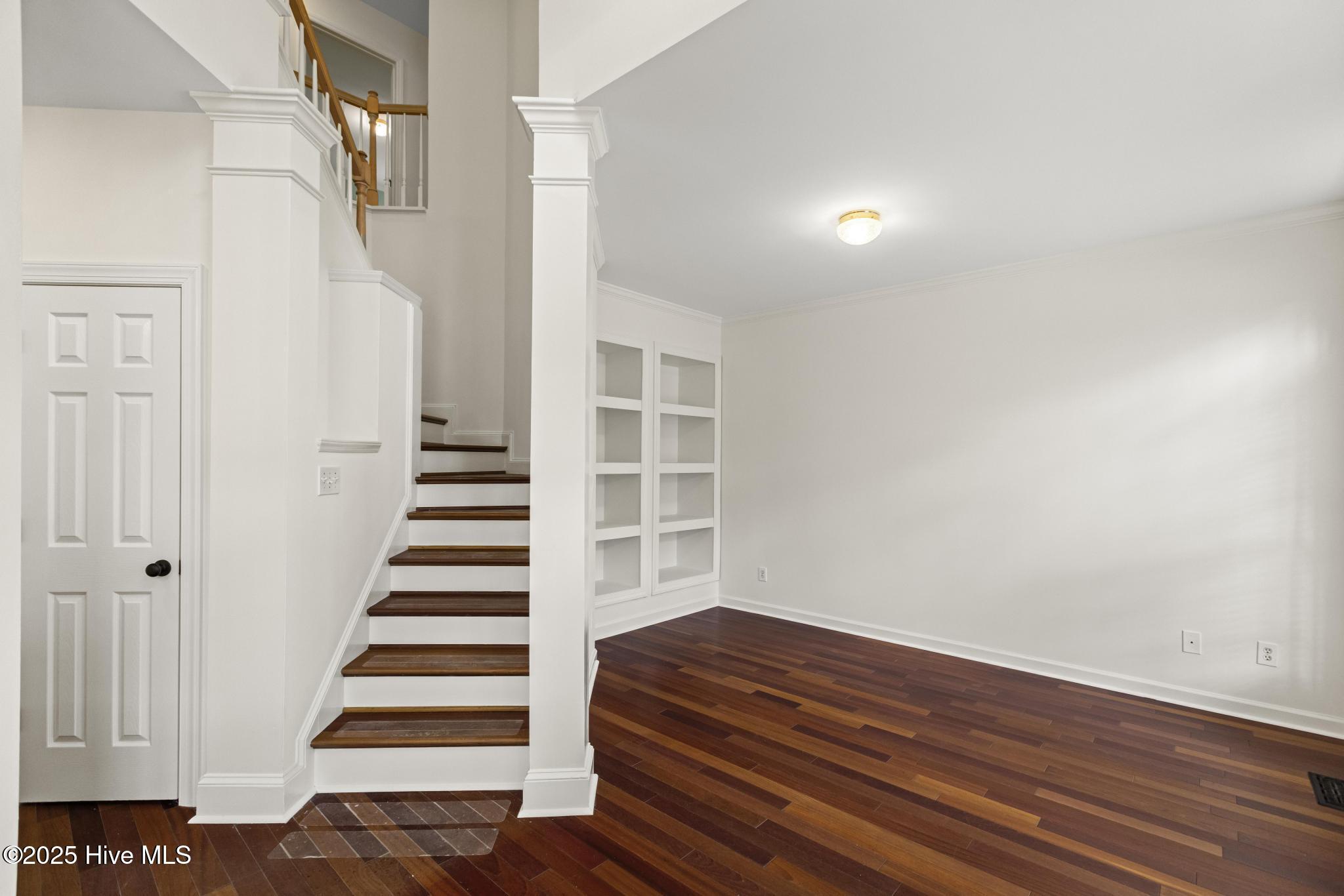 105 Catchpenny Court