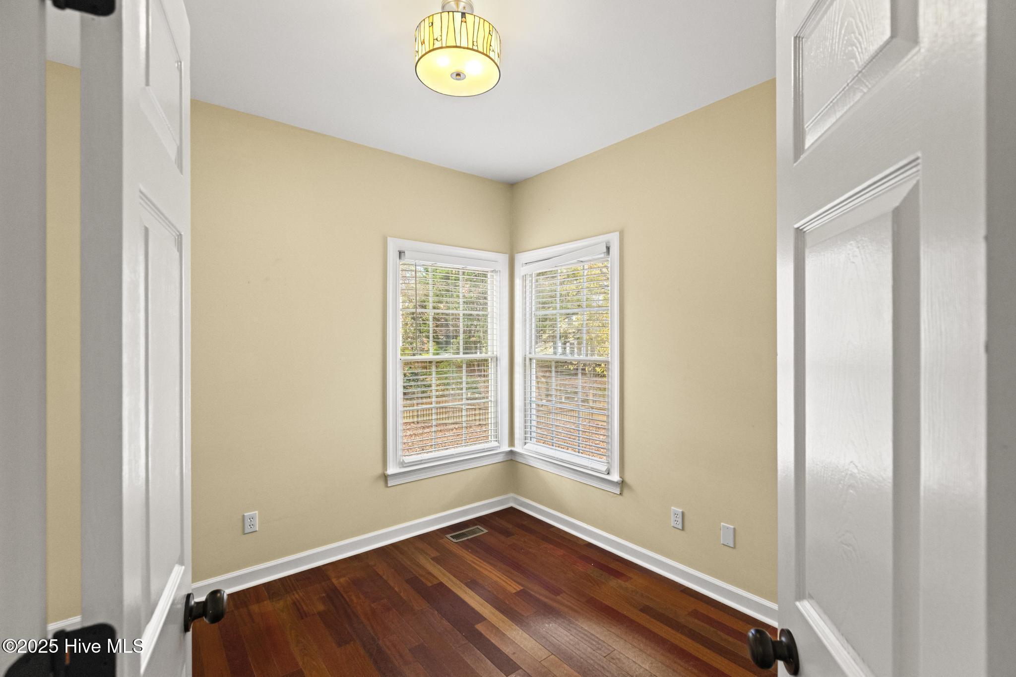 105 Catchpenny Court