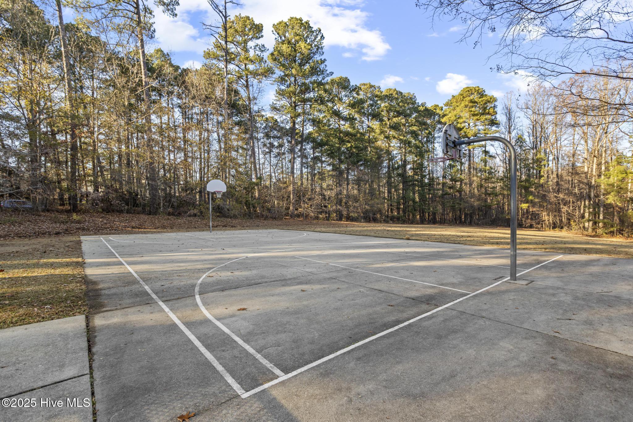 105 Catchpenny Court