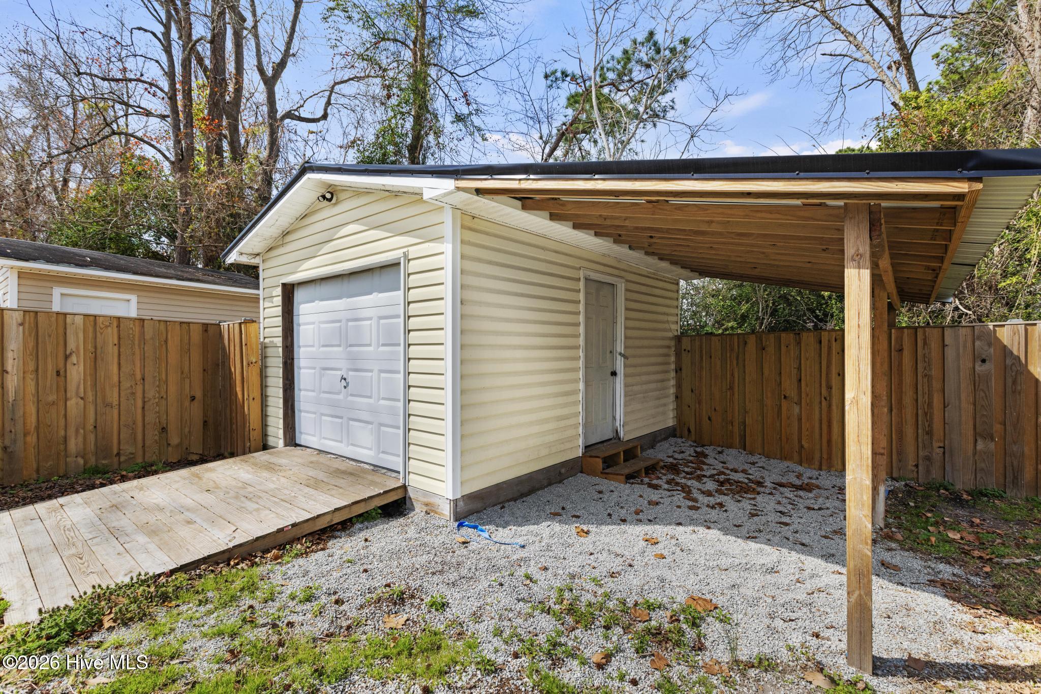1033 Decatur Road