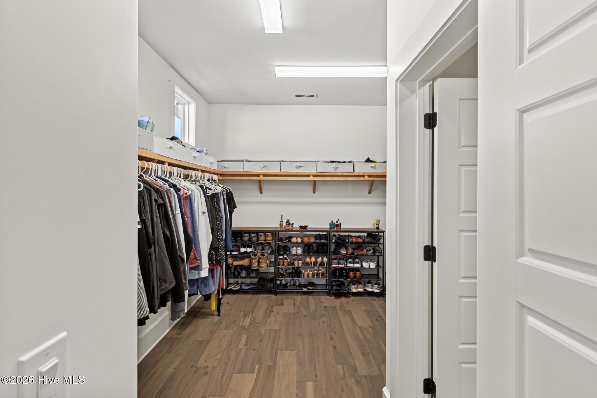 5301 Barcroft Lake Drive