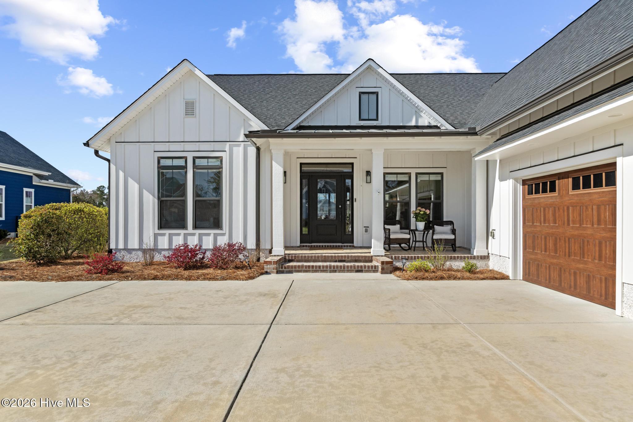 5301 Barcroft Lake Drive