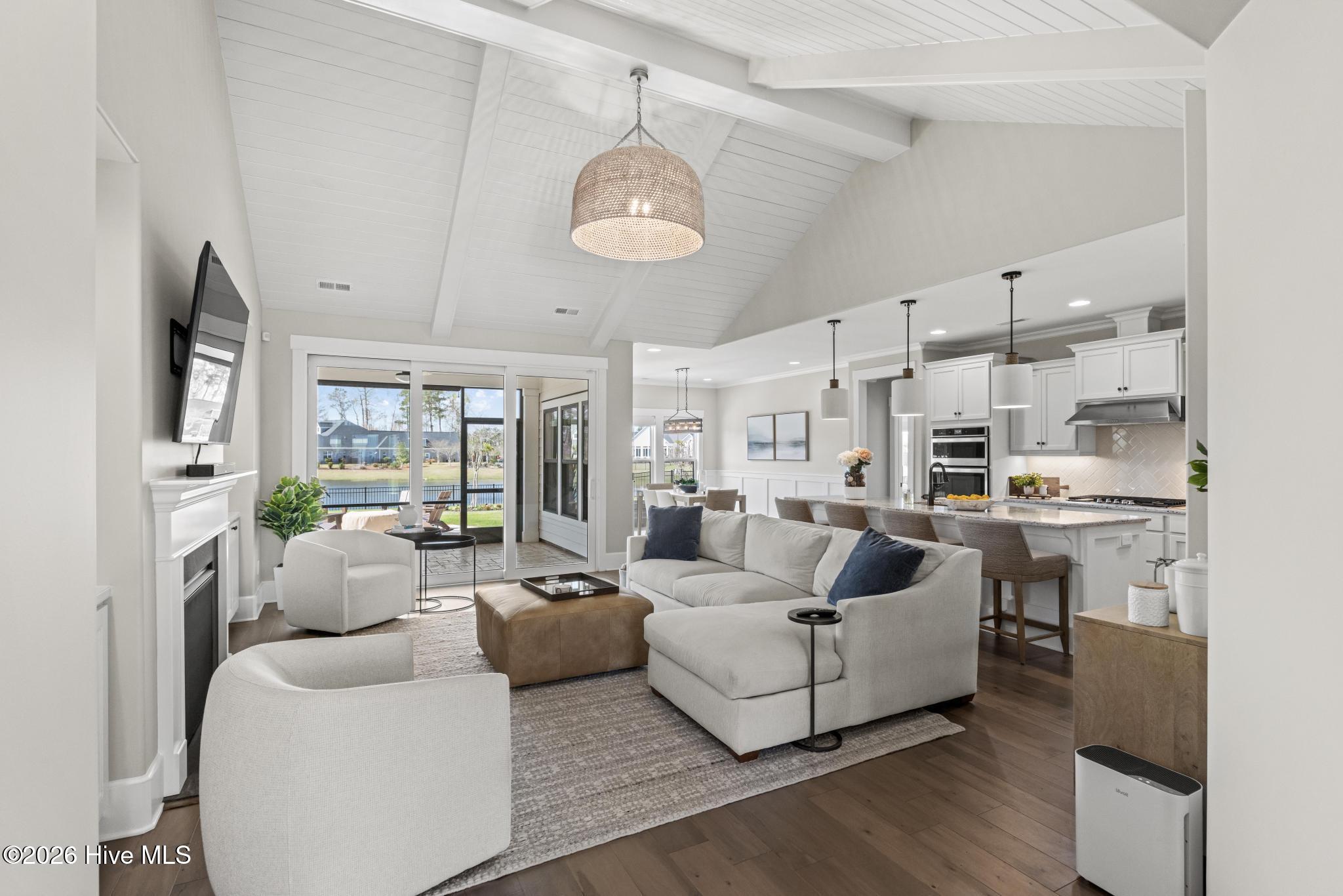 5301 Barcroft Lake Drive