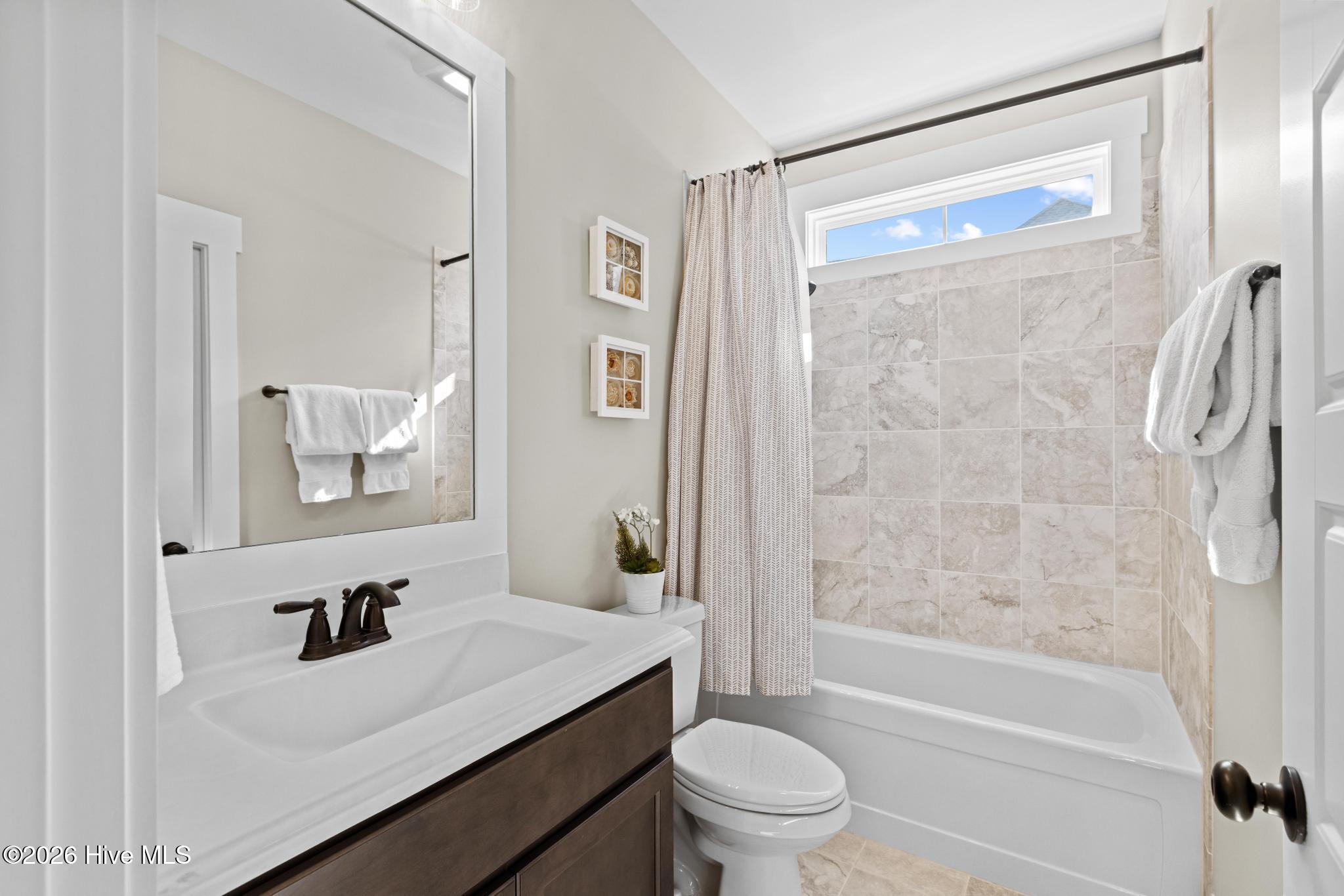 5301 Barcroft Lake Drive