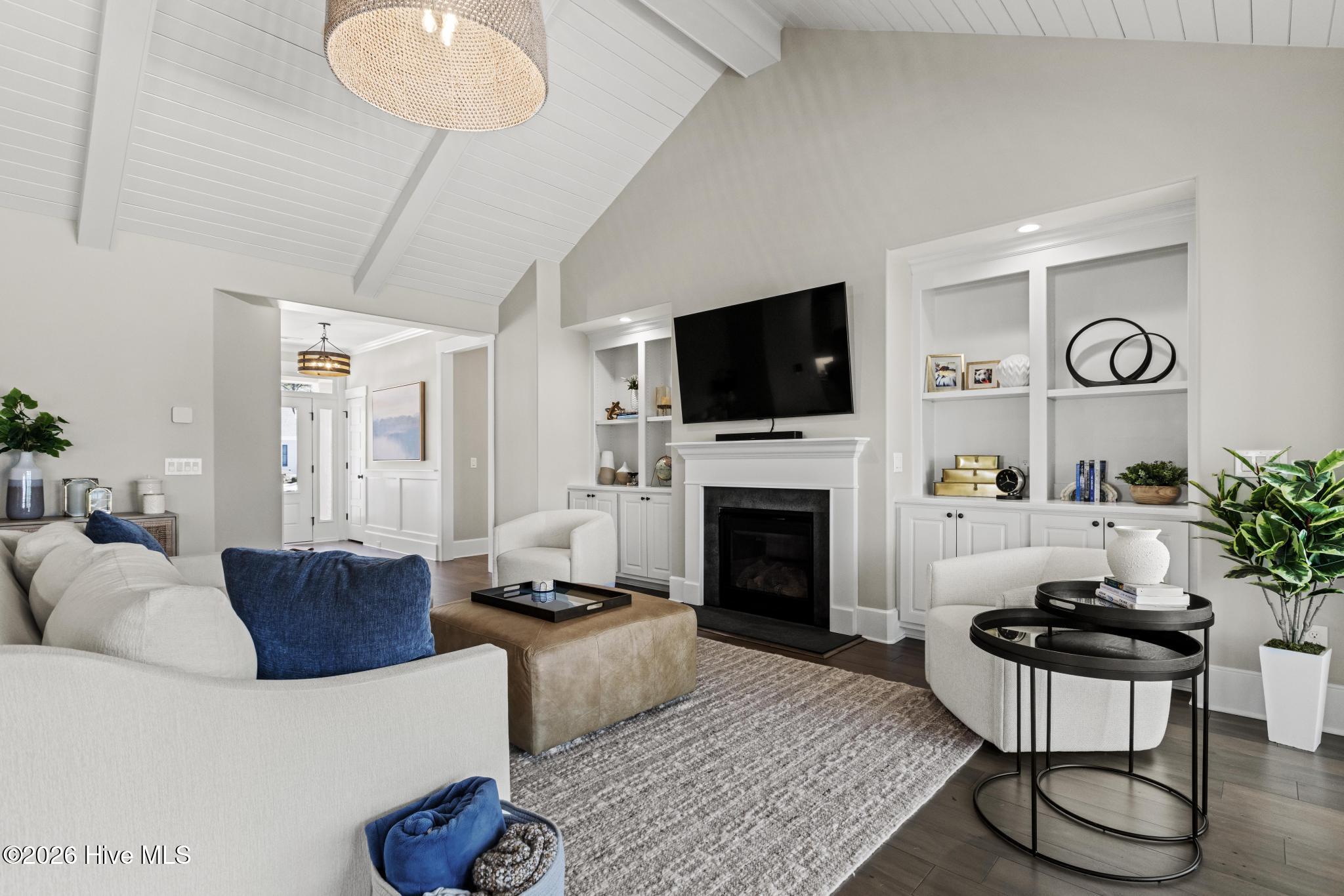 5301 Barcroft Lake Drive