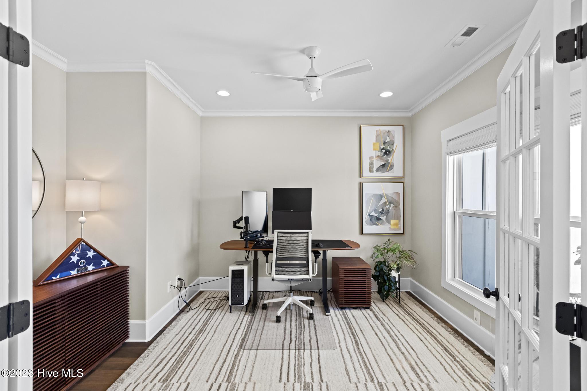 5301 Barcroft Lake Drive