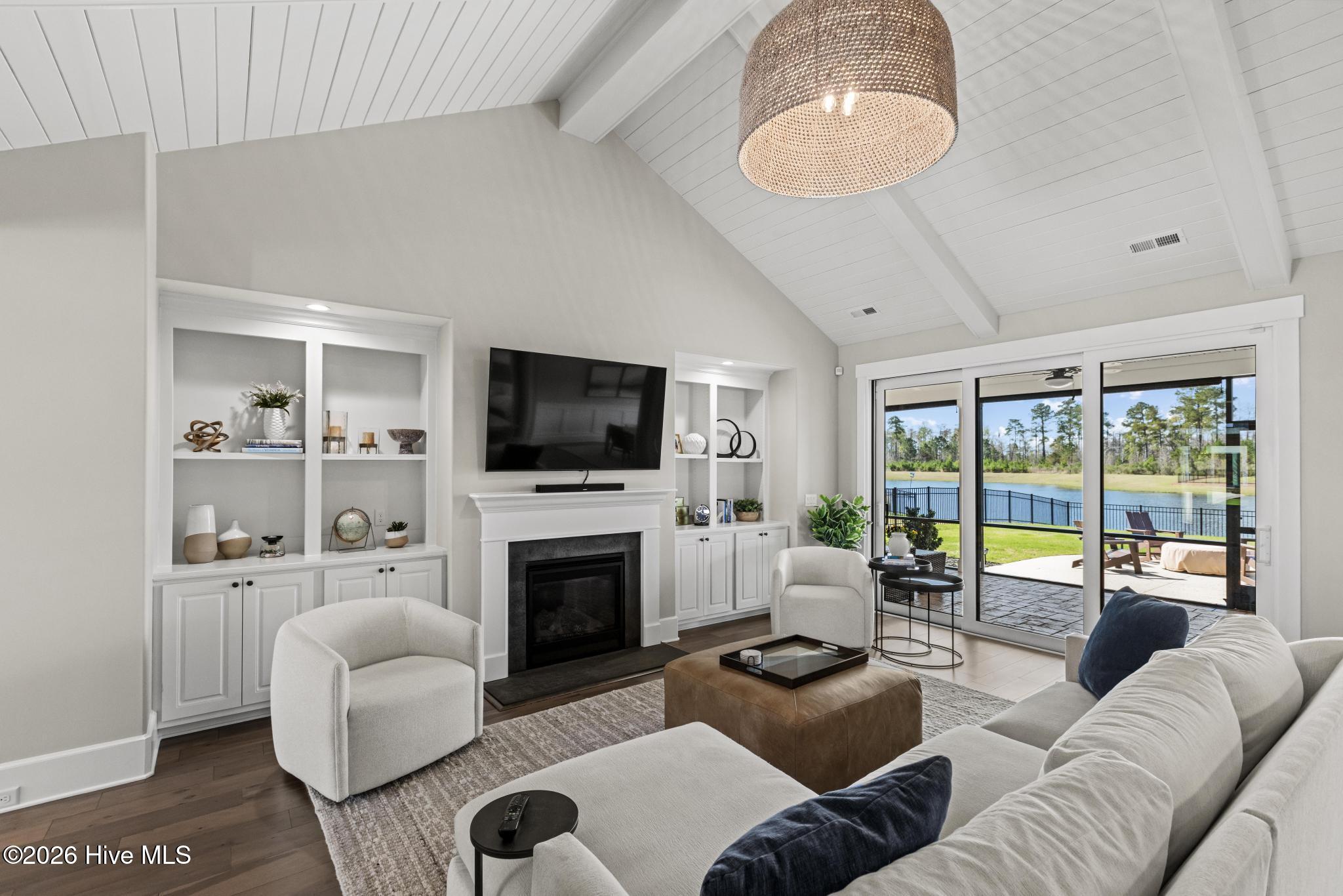 5301 Barcroft Lake Drive