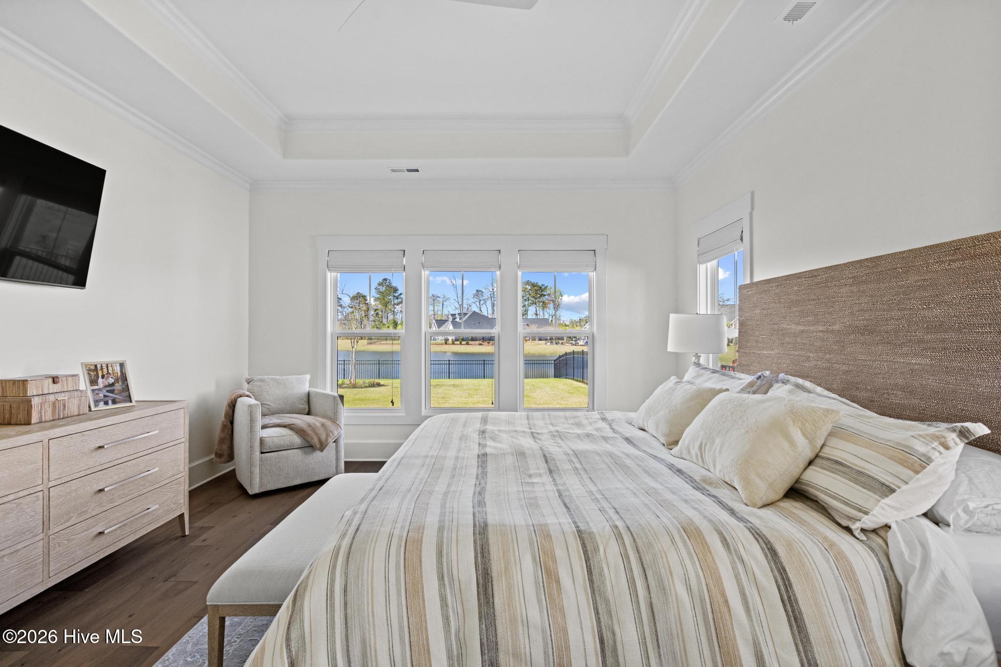 5301 Barcroft Lake Drive