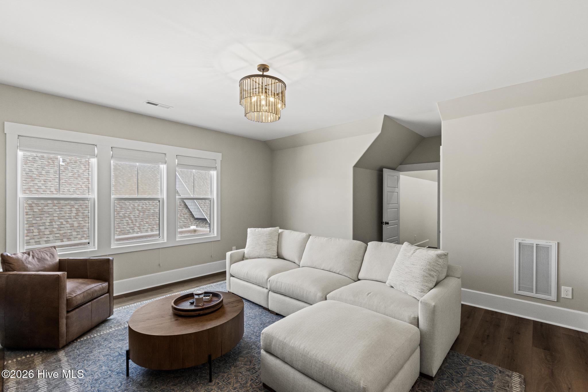 5301 Barcroft Lake Drive