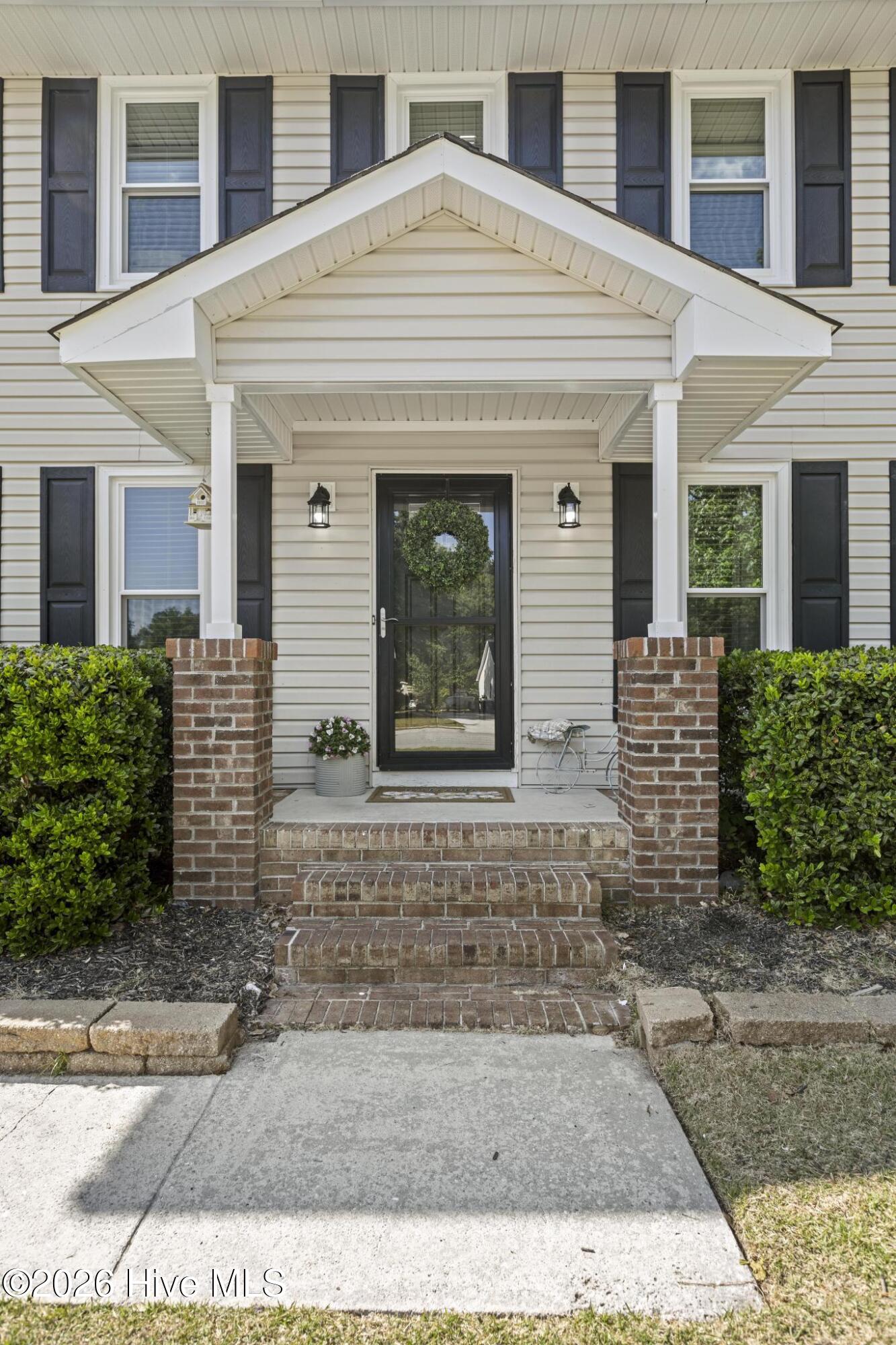 2724 Northwoods Drive