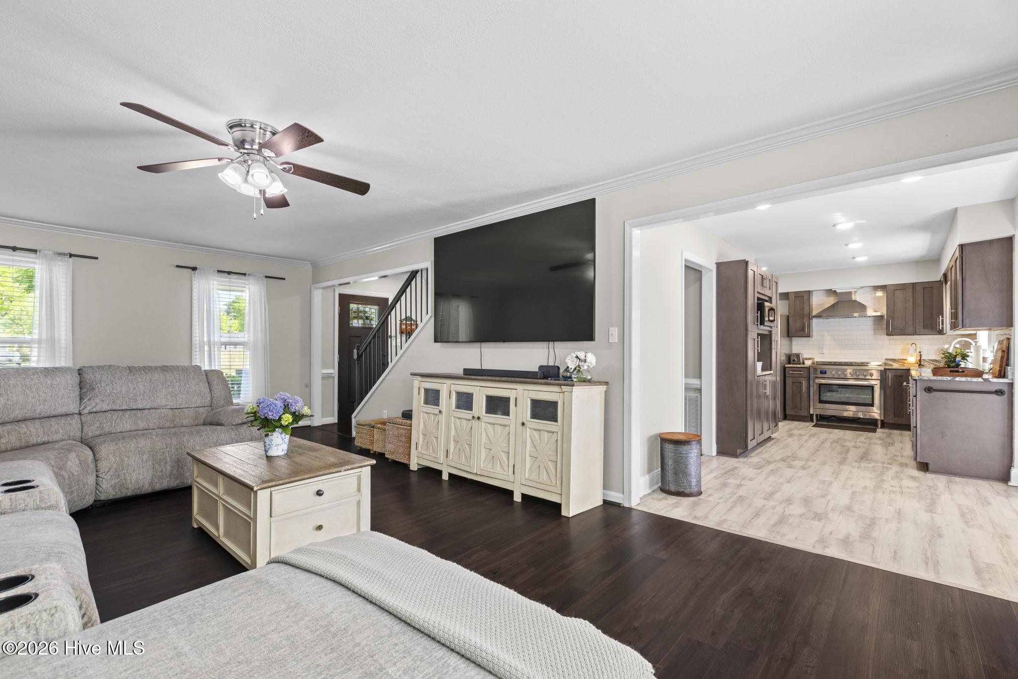 2724 Northwoods Drive