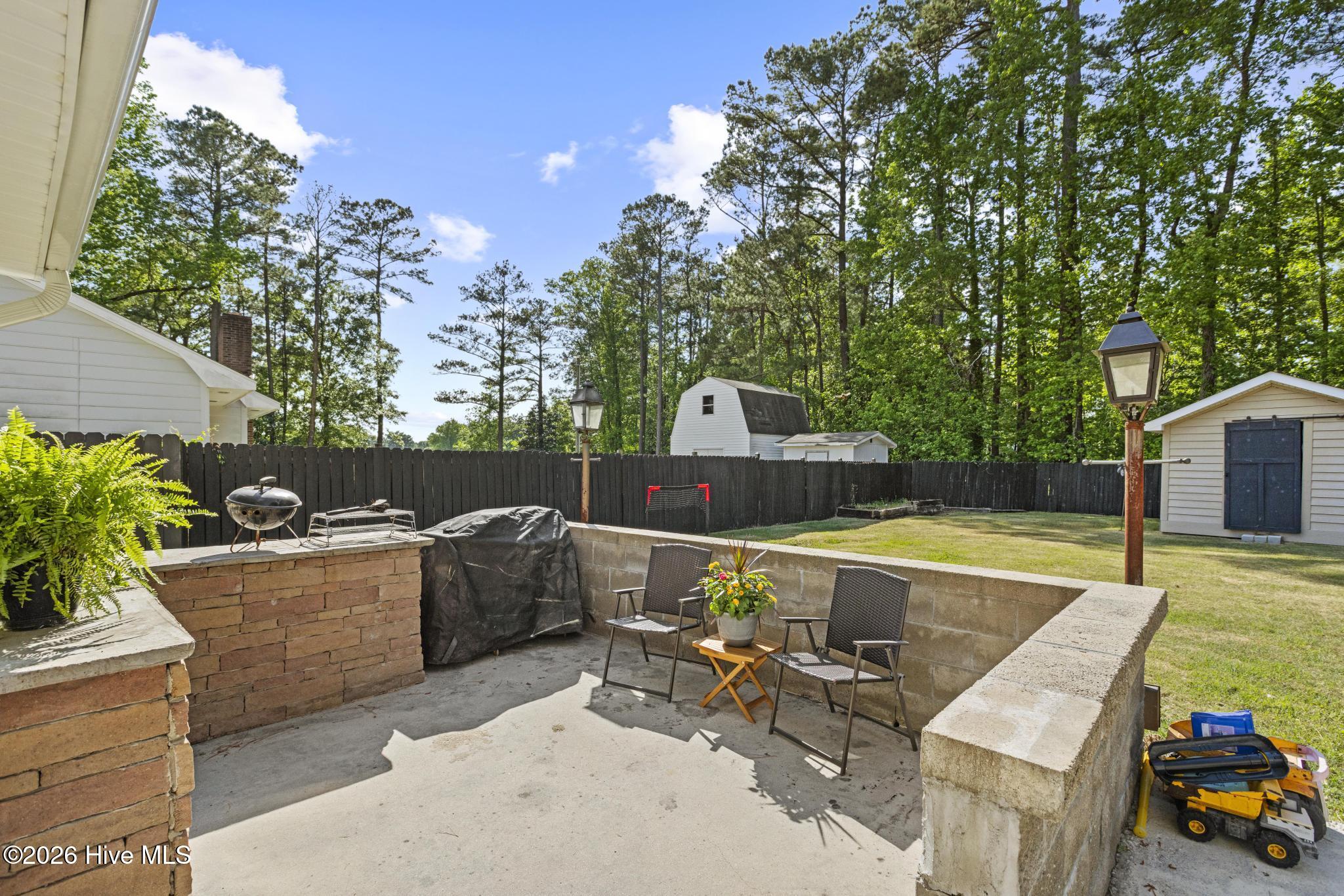 2724 Northwoods Drive