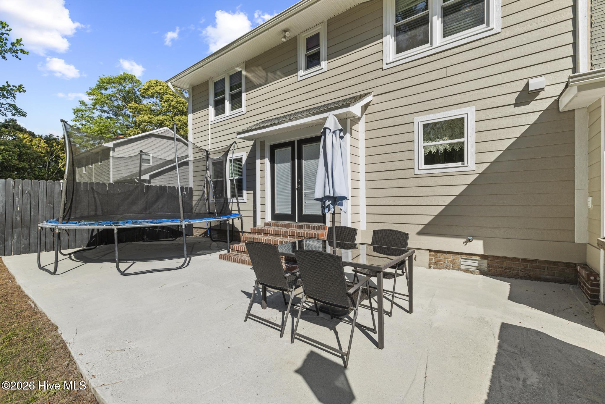 2724 Northwoods Drive