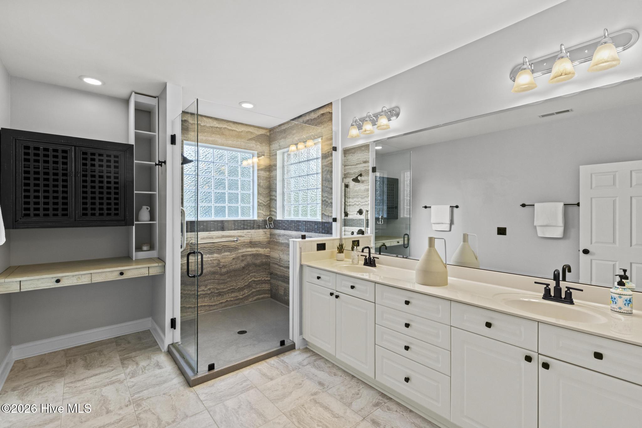 1140 Veranda Court