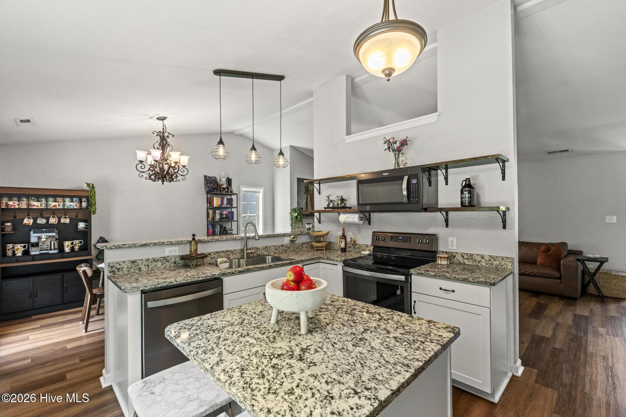 137 Briar Hollow Drive