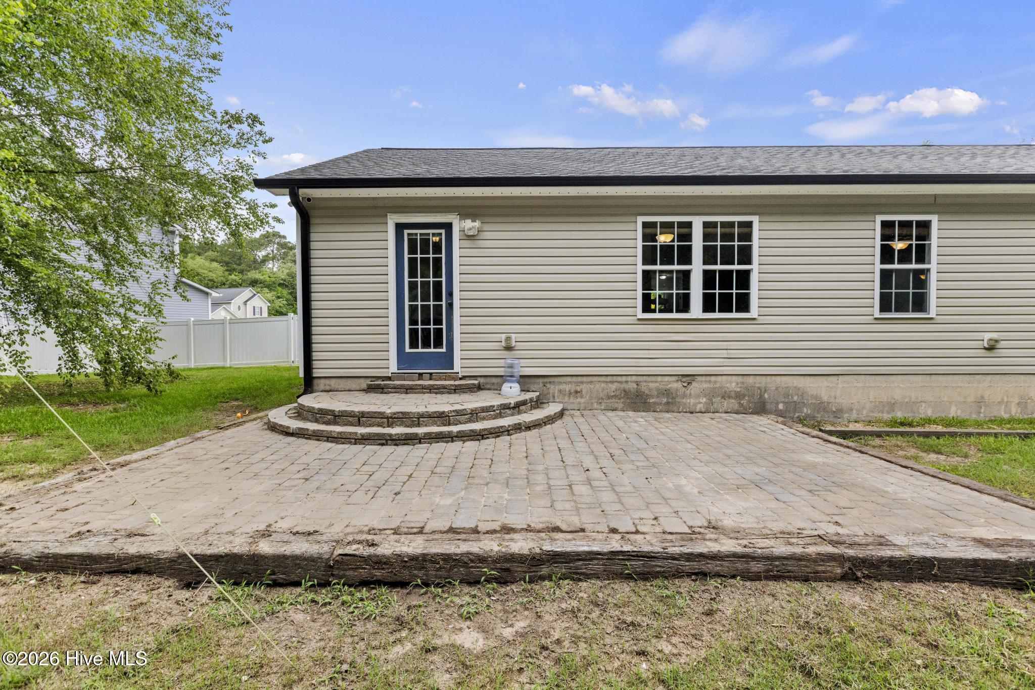 137 Briar Hollow Drive