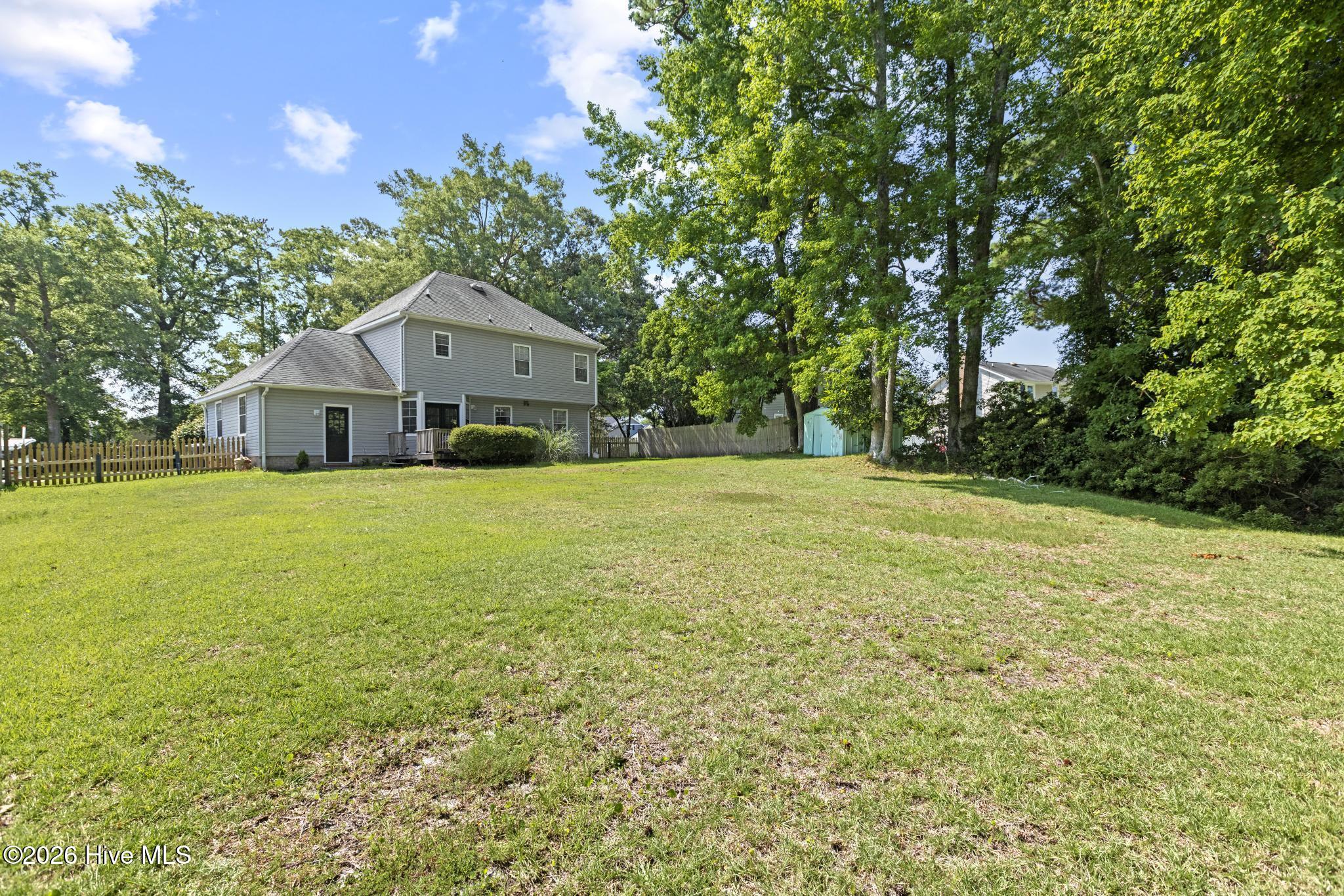 2720 Northwoods Drive