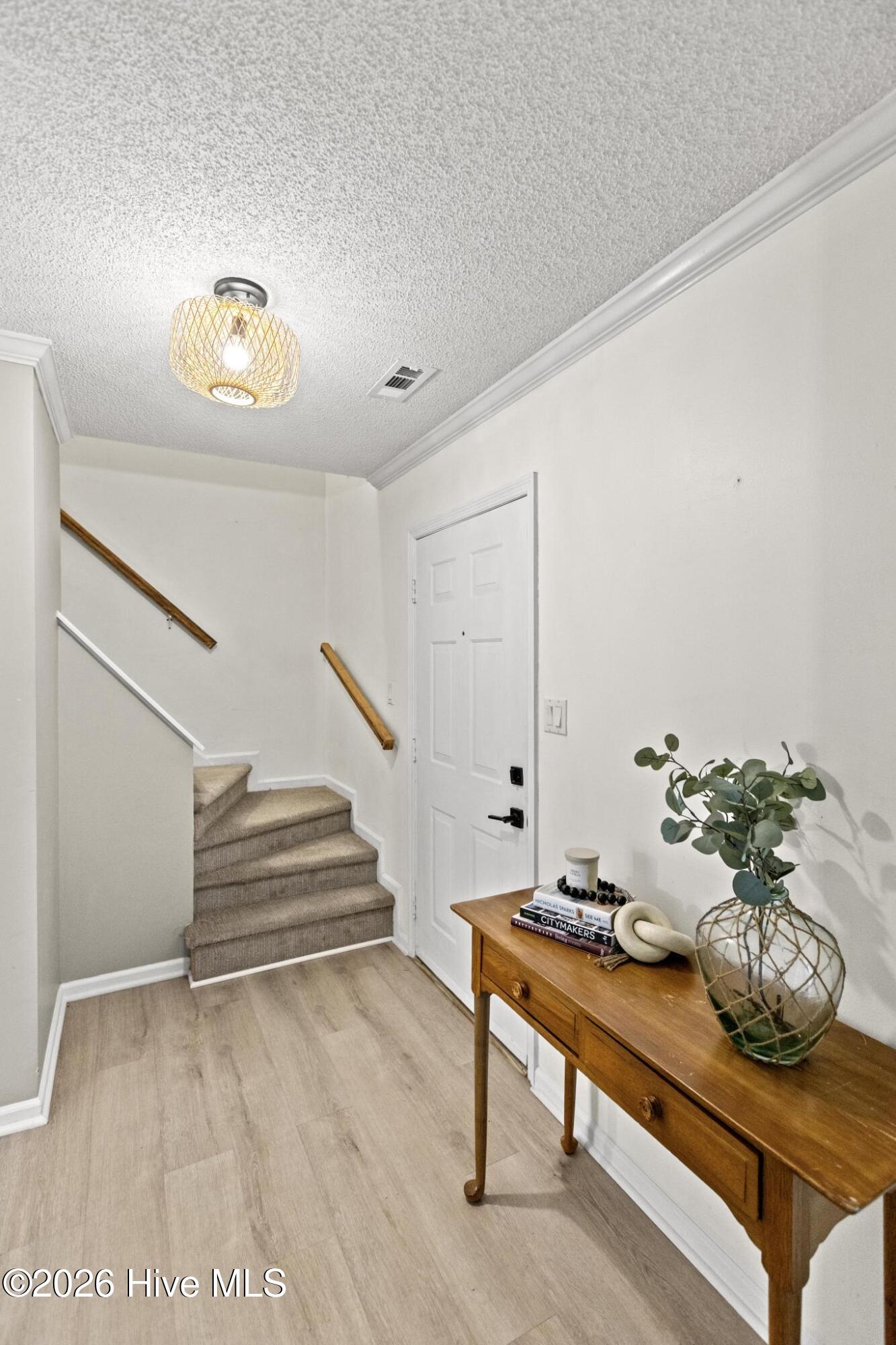 2720 Northwoods Drive
