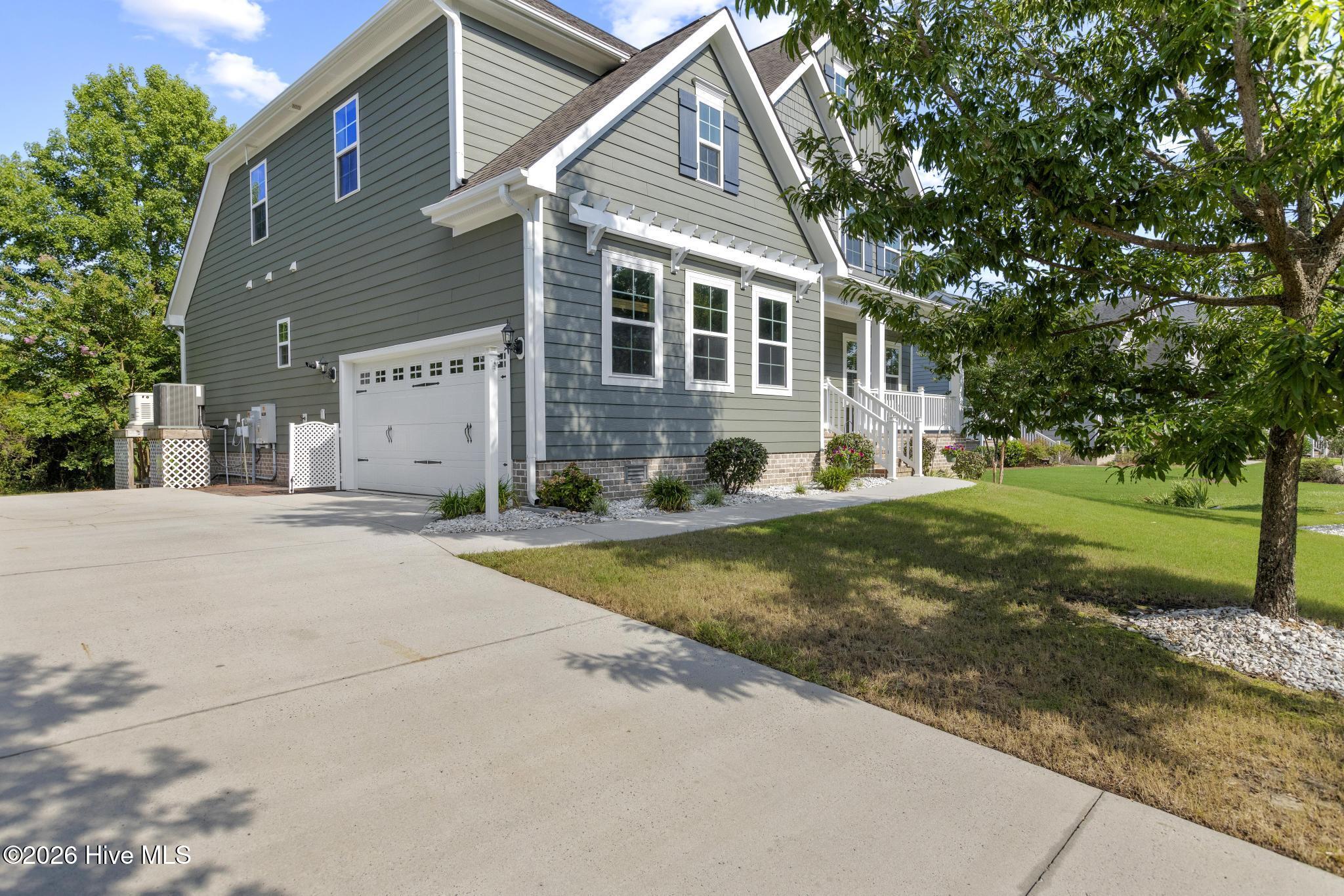 549 Bayfield Drive