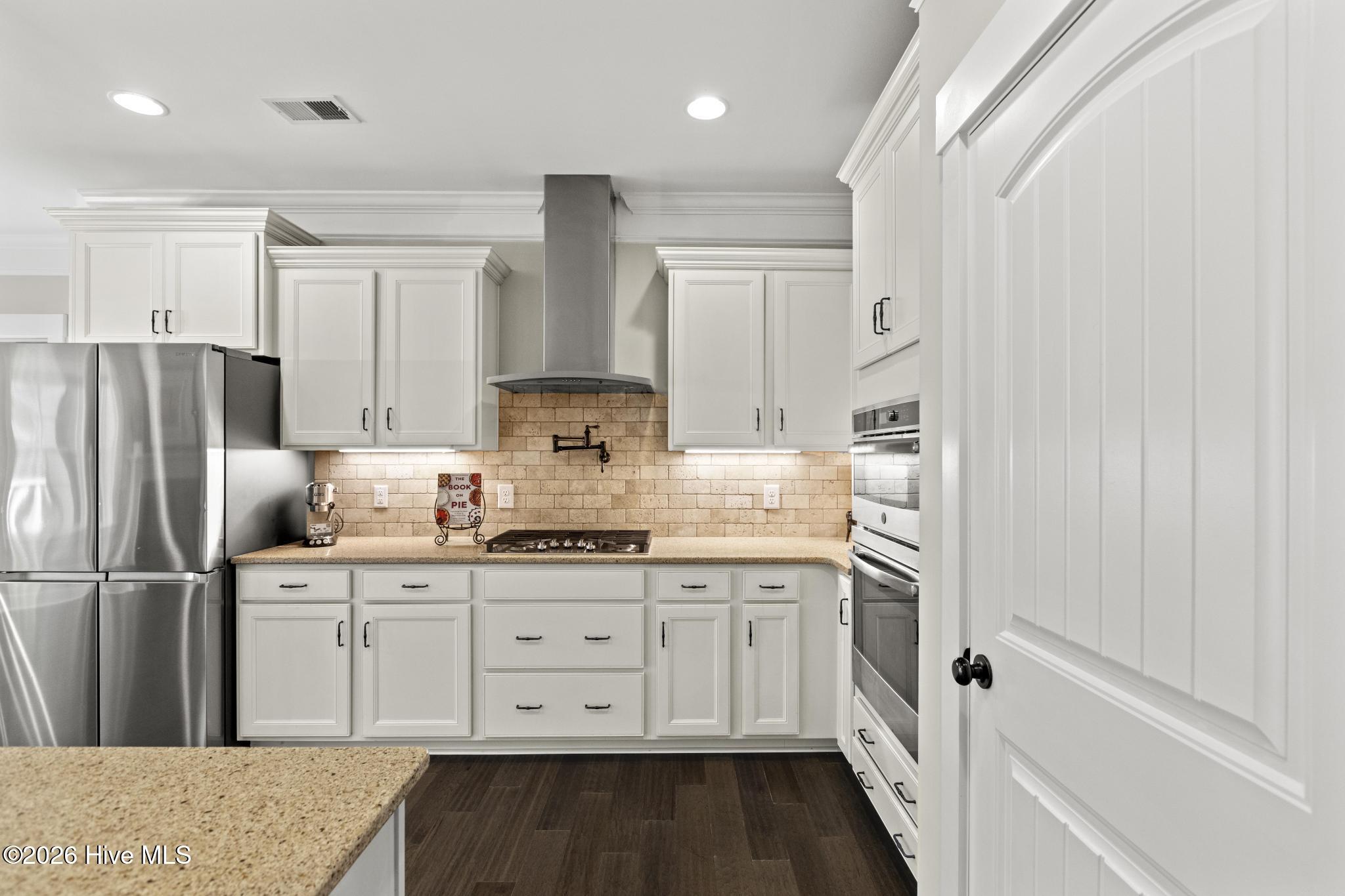 549 Bayfield Drive