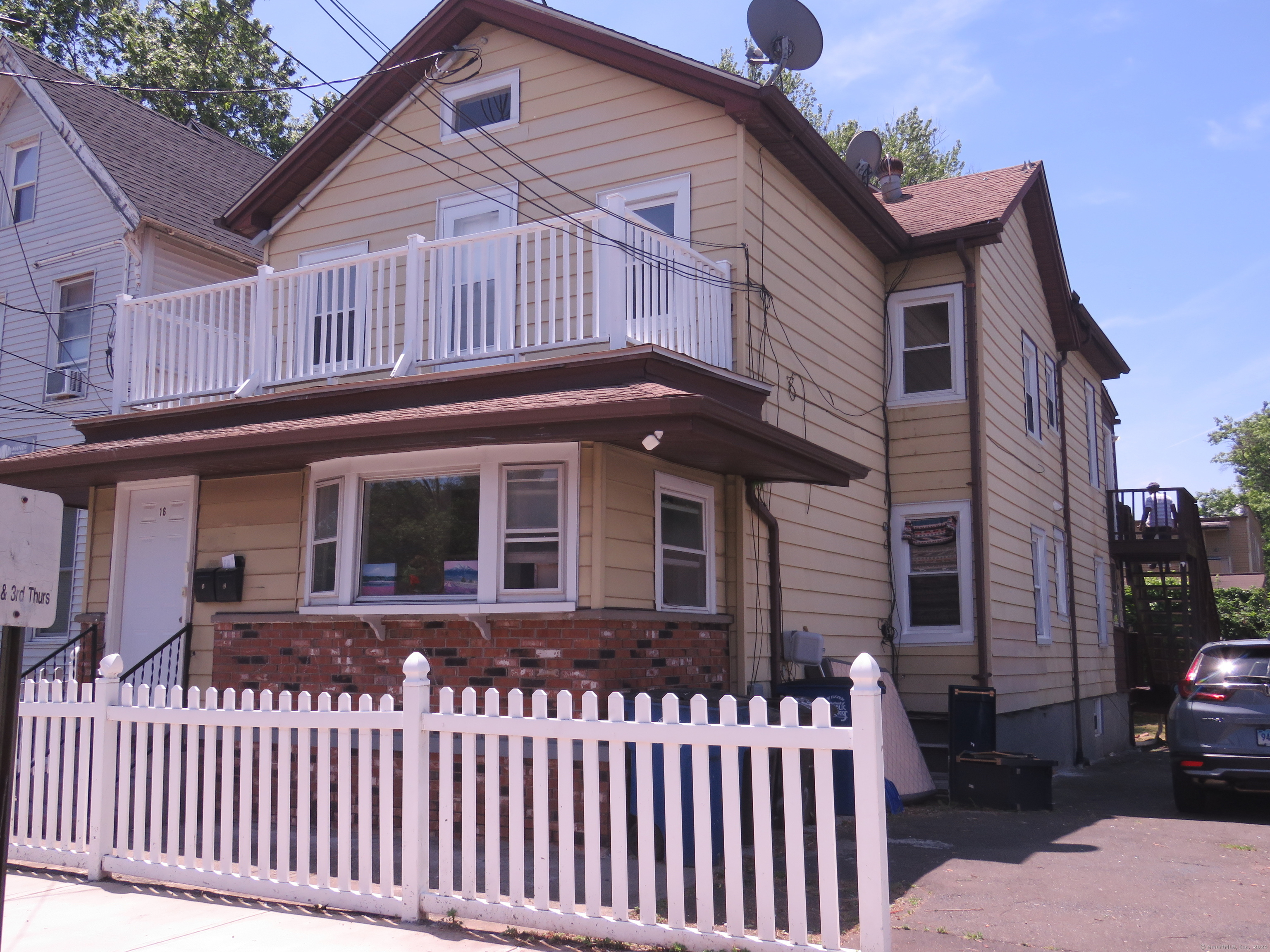16 Vine Street 2