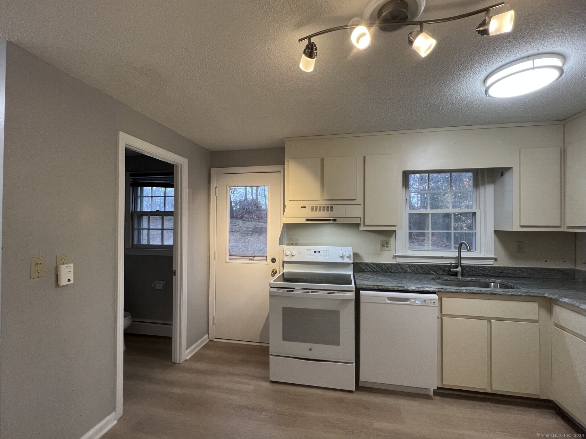 201 Regan Road APT 34A