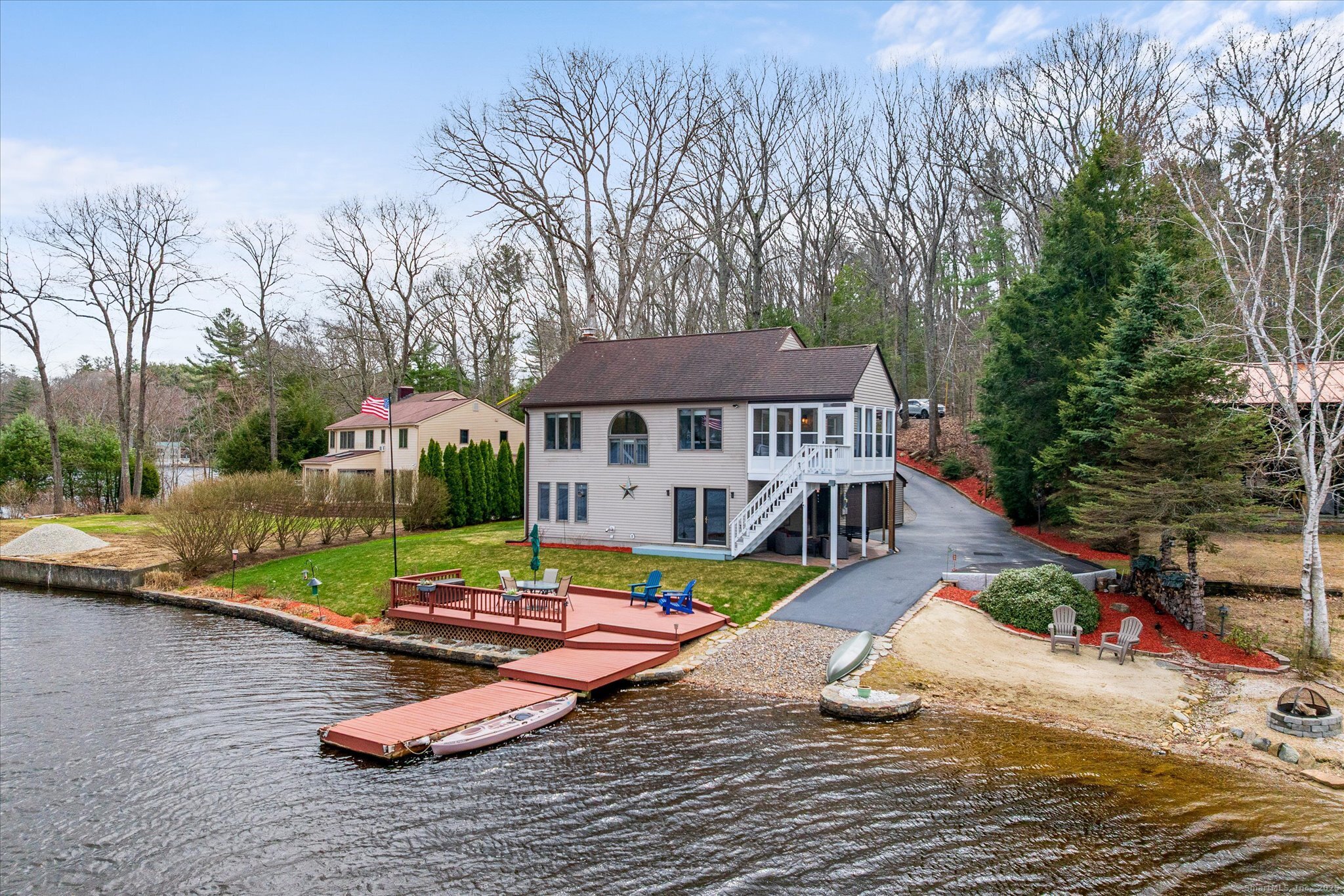 43 Hiawatha Heights