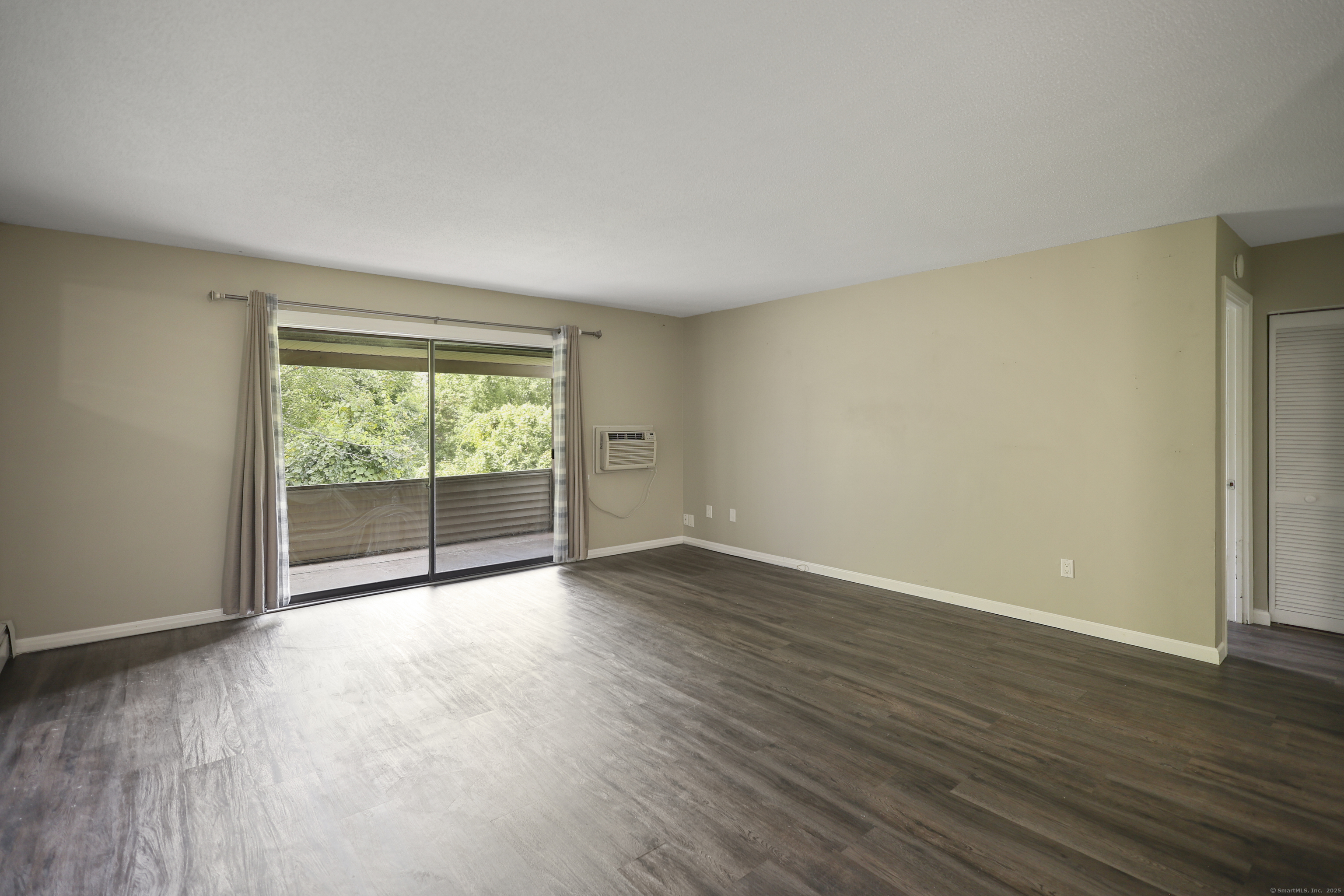 565 Talcottville Road APT 3C5