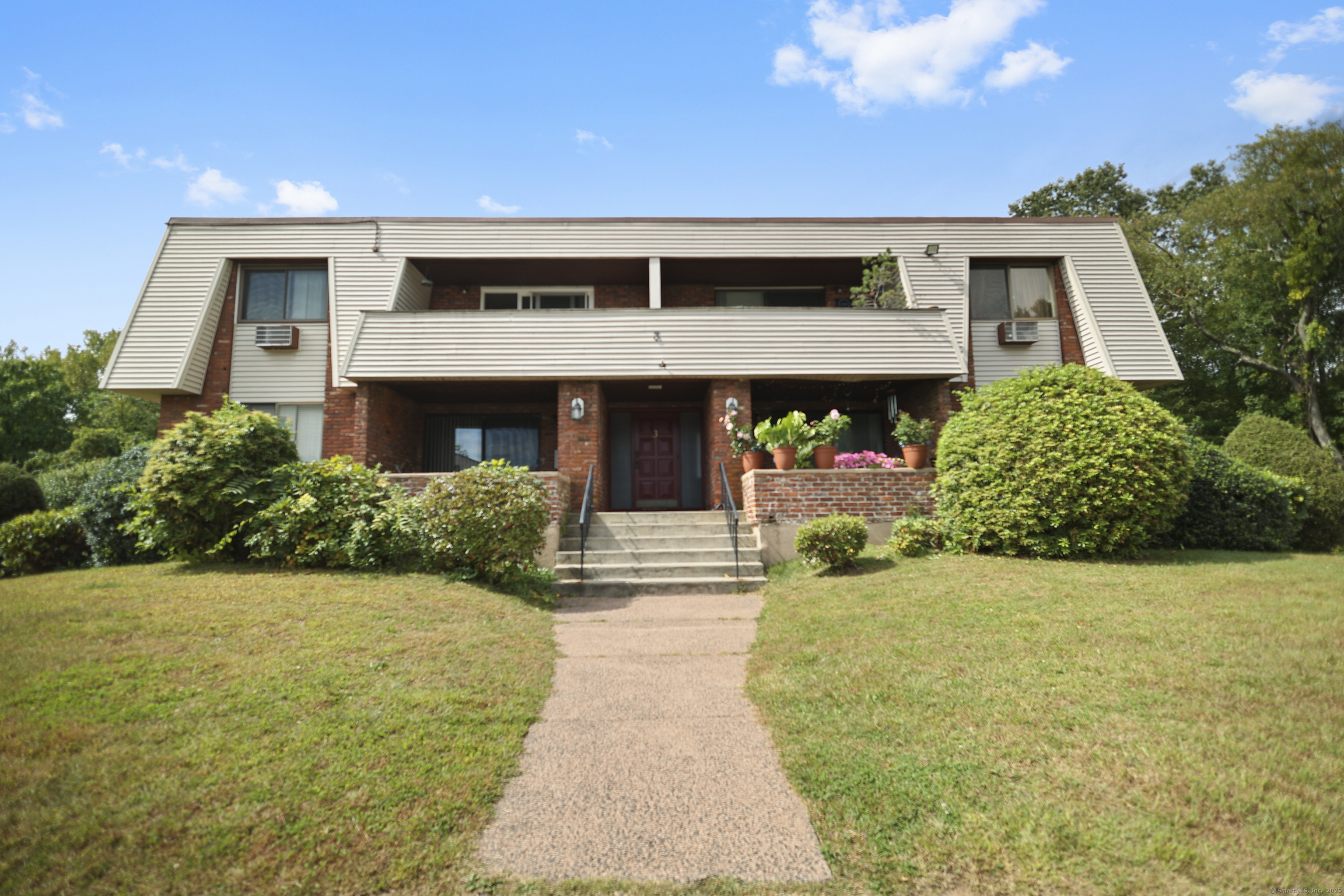 565 Talcottville Road APT 3C5