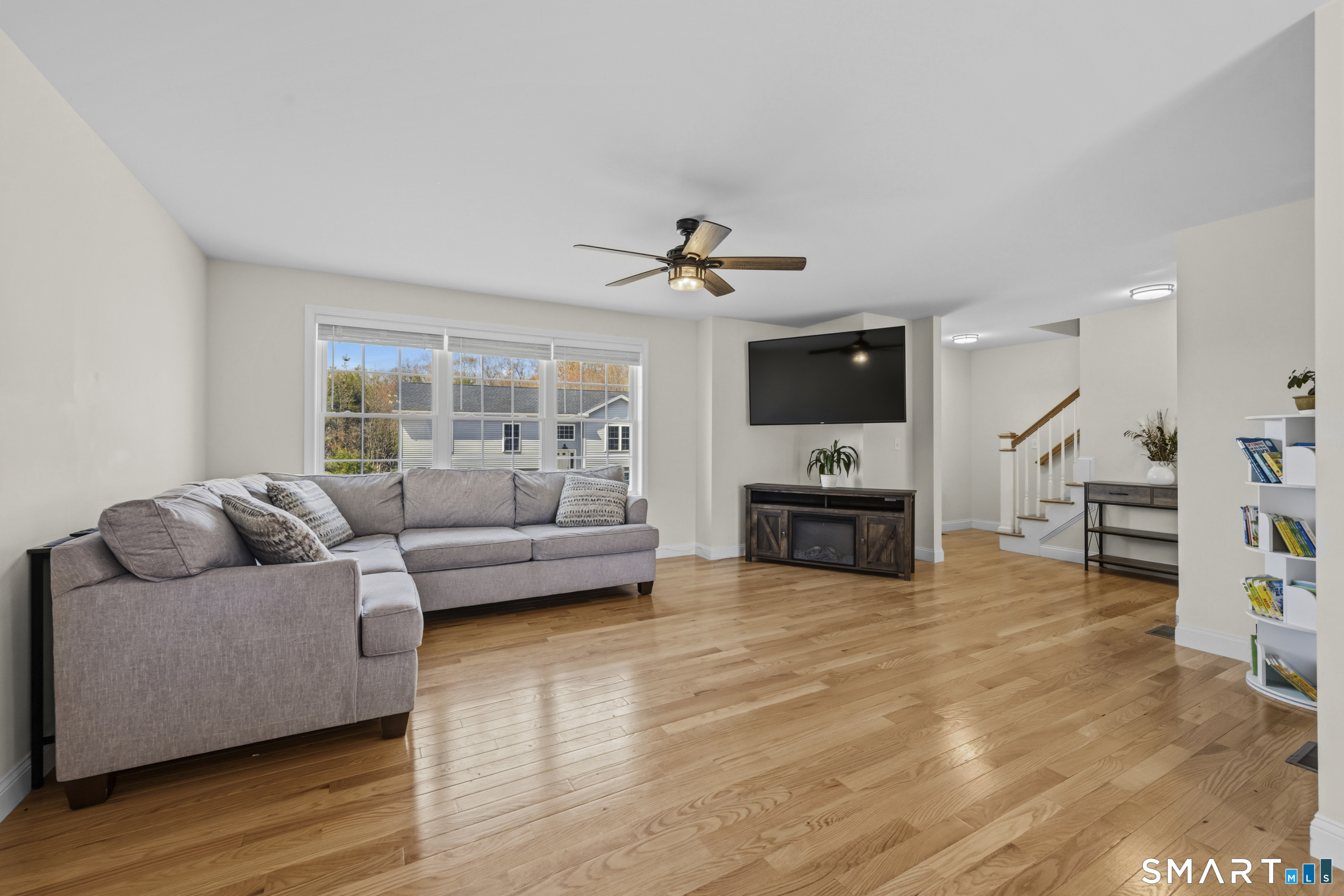 25 Sterling Ridge Lane