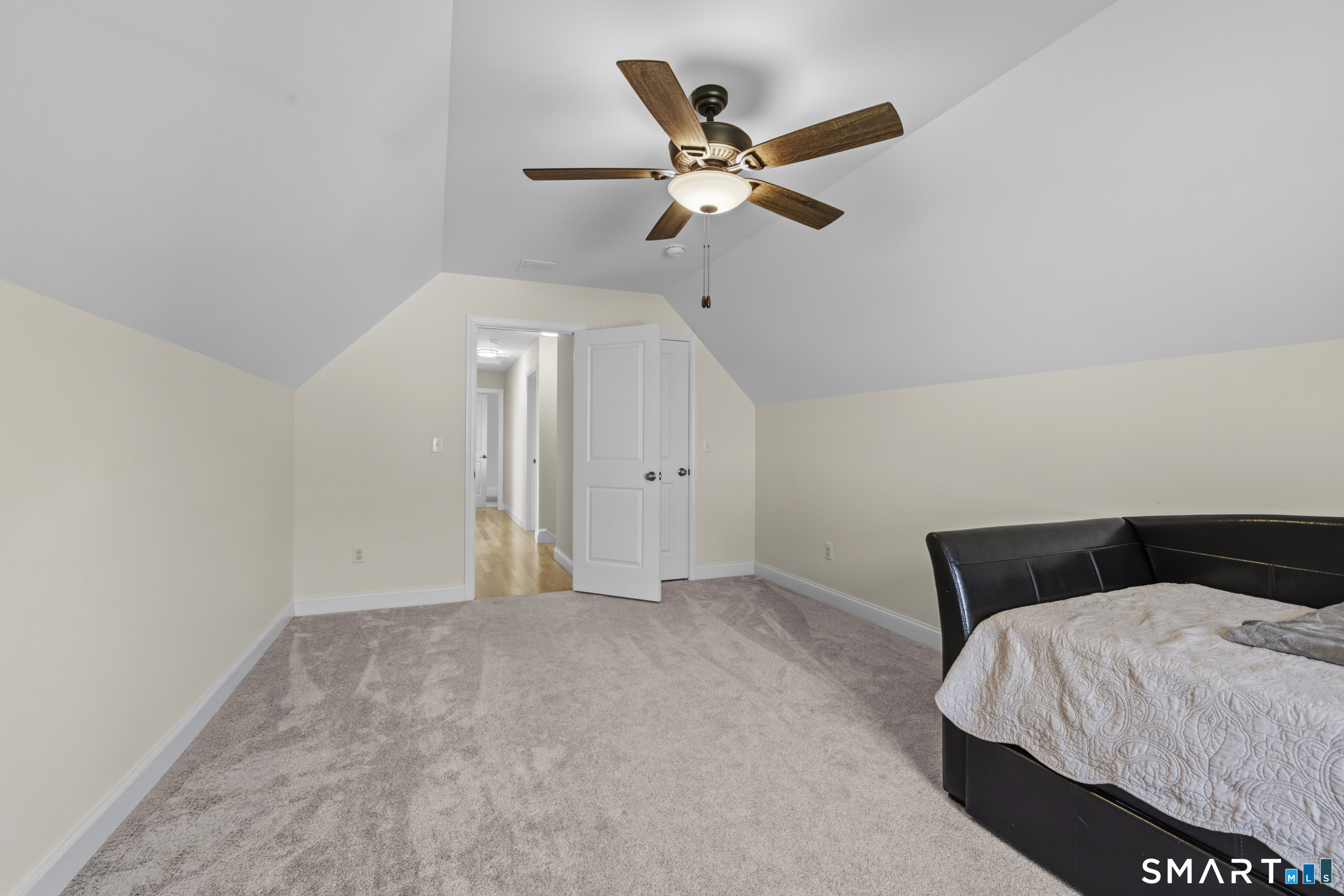 25 Sterling Ridge Lane