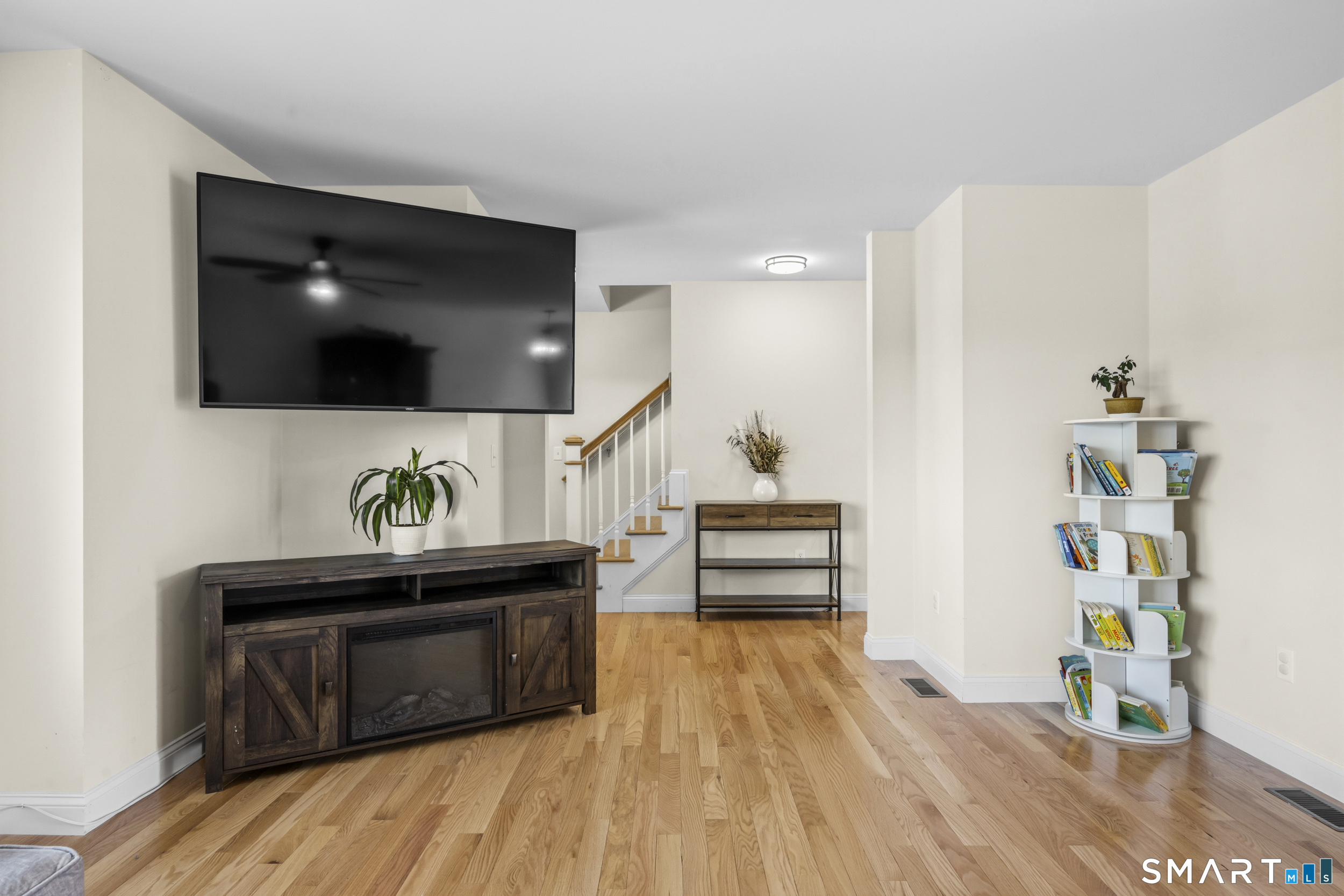 25 Sterling Ridge Lane