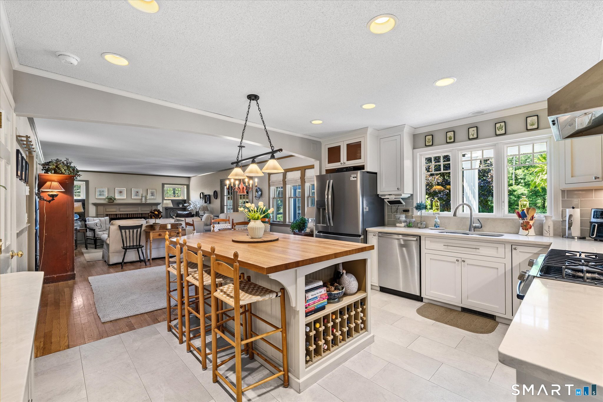 377 Pomfret Road
