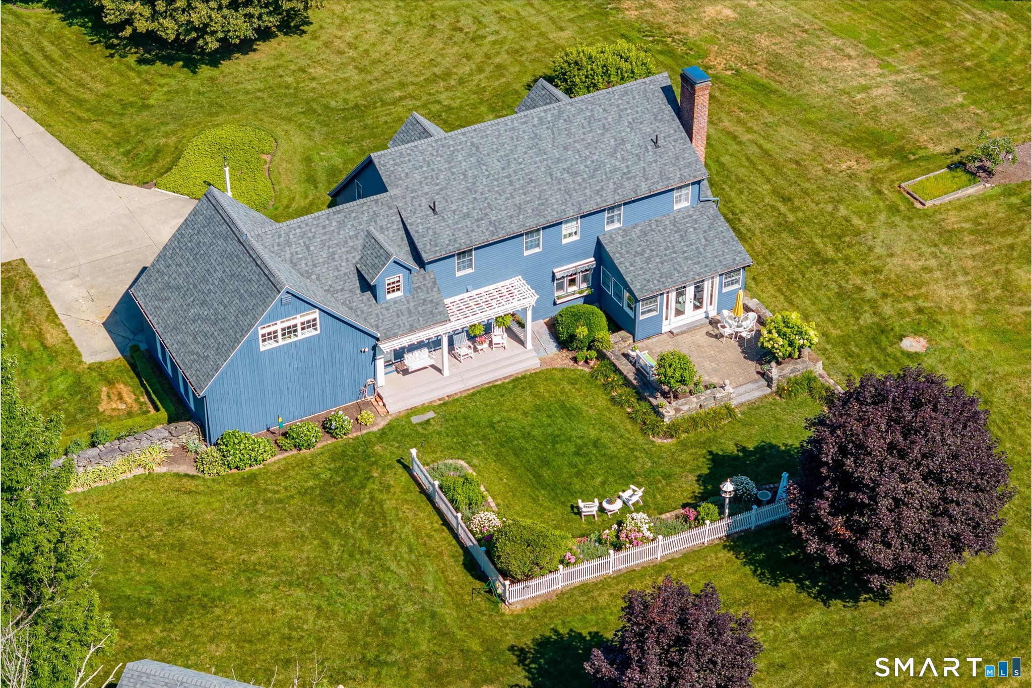 377 Pomfret Road
