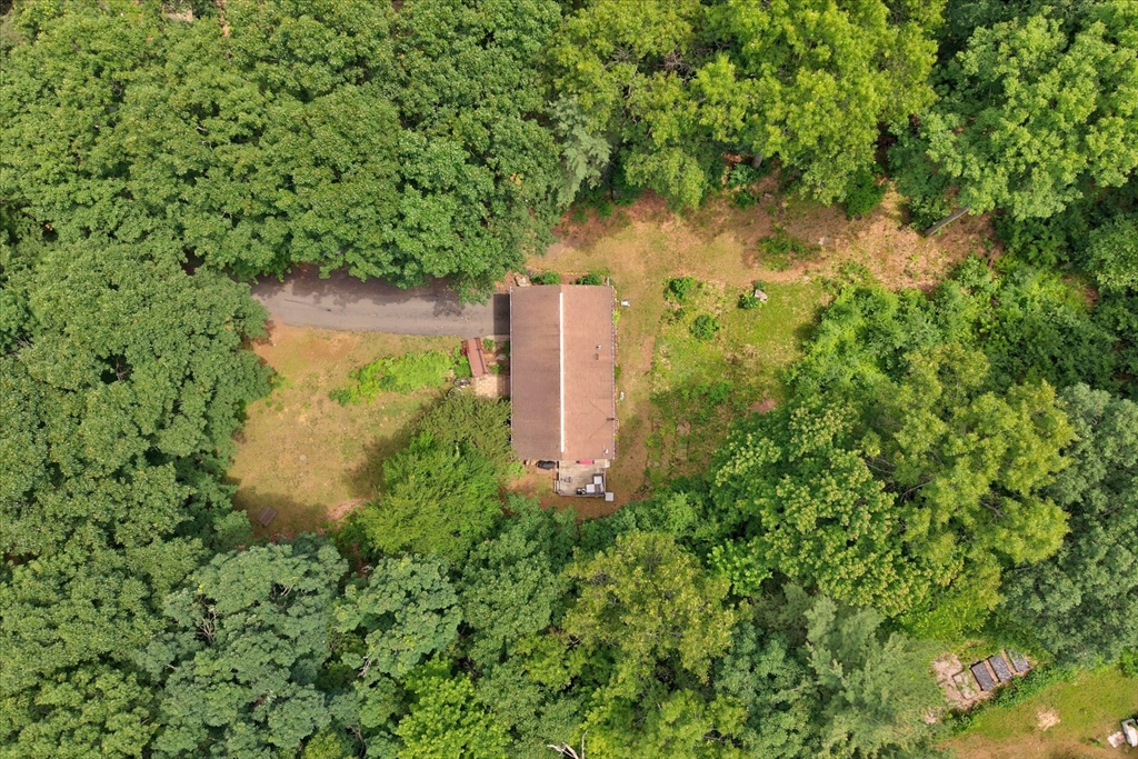 50 Monson Rd