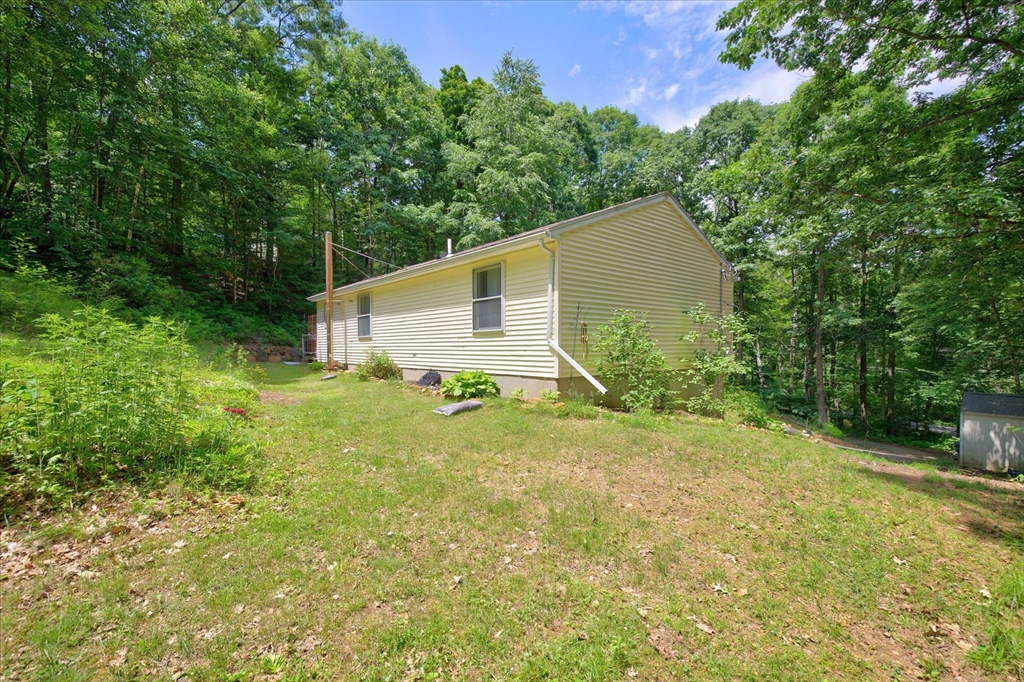 50 Monson Rd