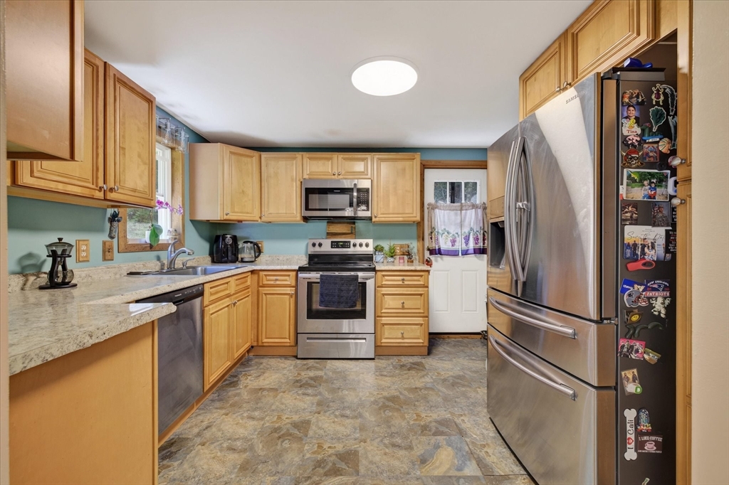50 Monson Rd
