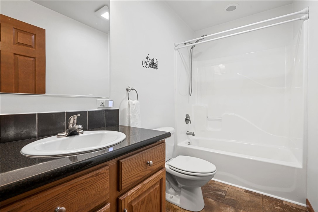 310 Laurel Lane 100