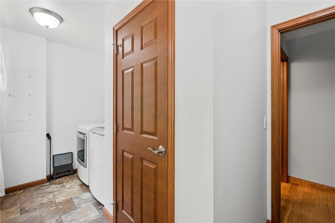 310 Laurel Lane 100