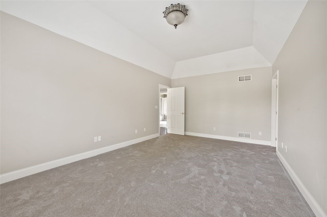 801 Huron Ct
