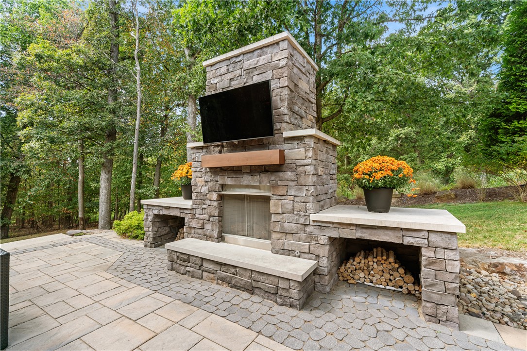 1210 Joseph Ct