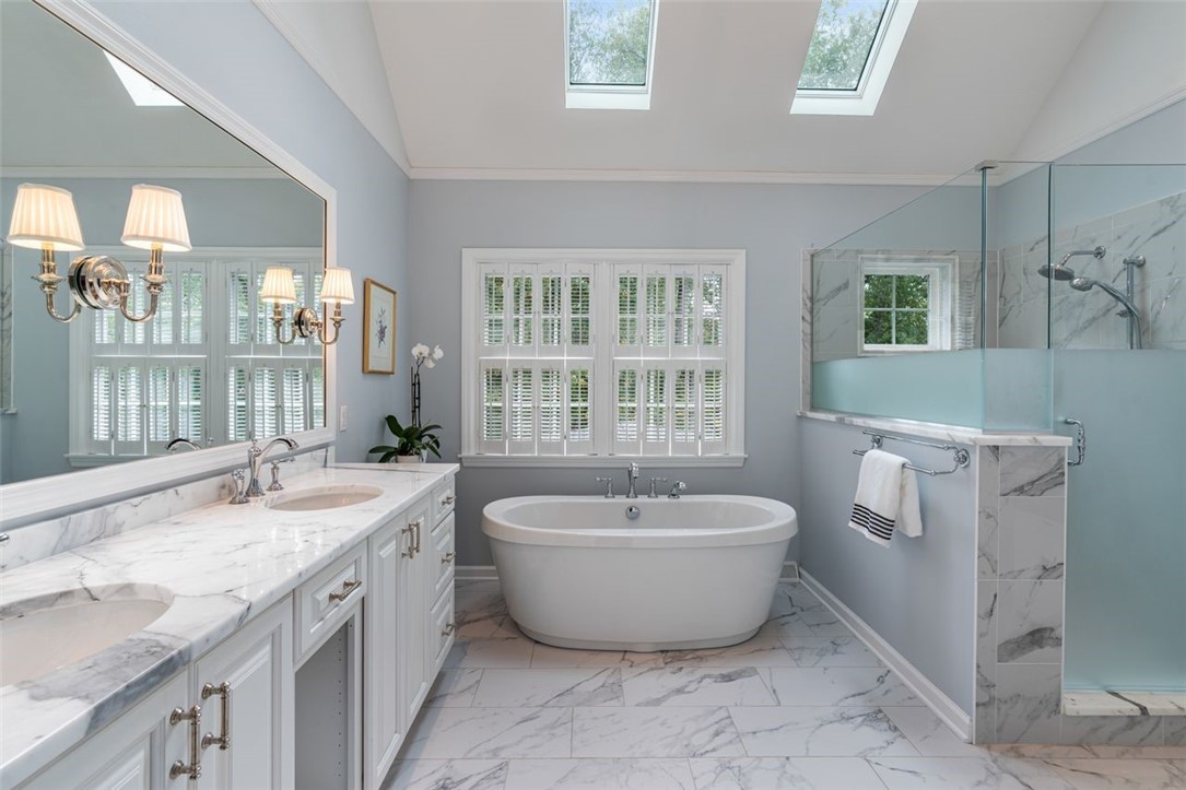 506 Hickory Ct