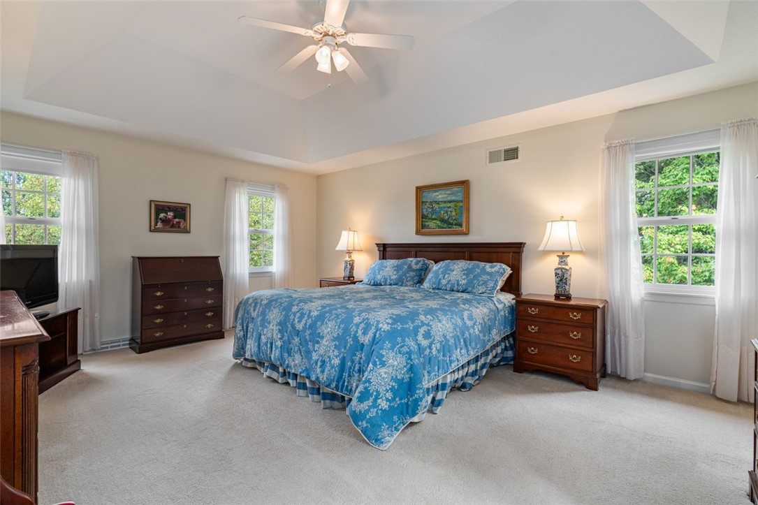 506 Hickory Ct