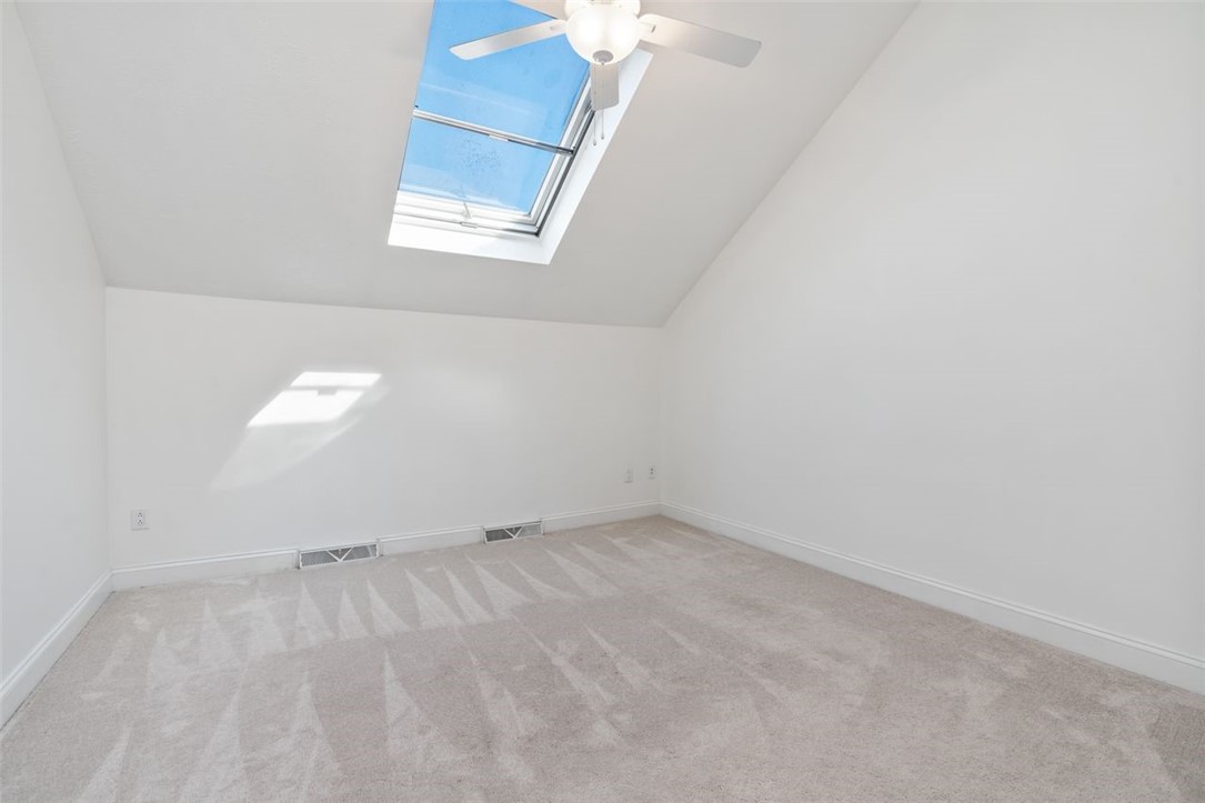 100 Saint Tropez Cir