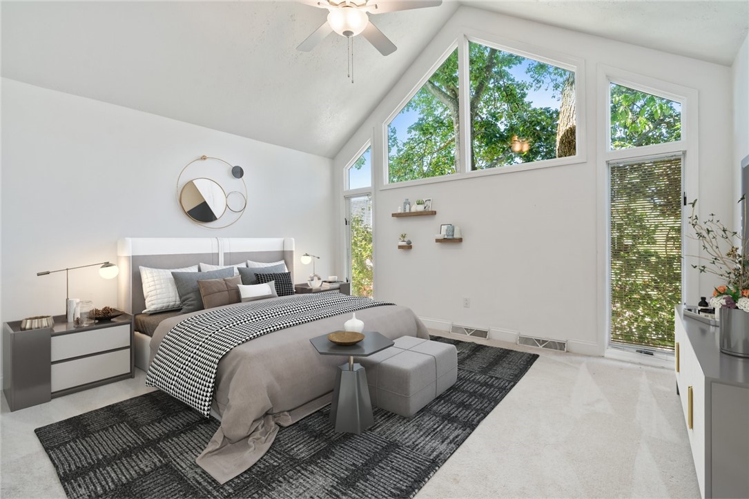 100 Saint Tropez Cir