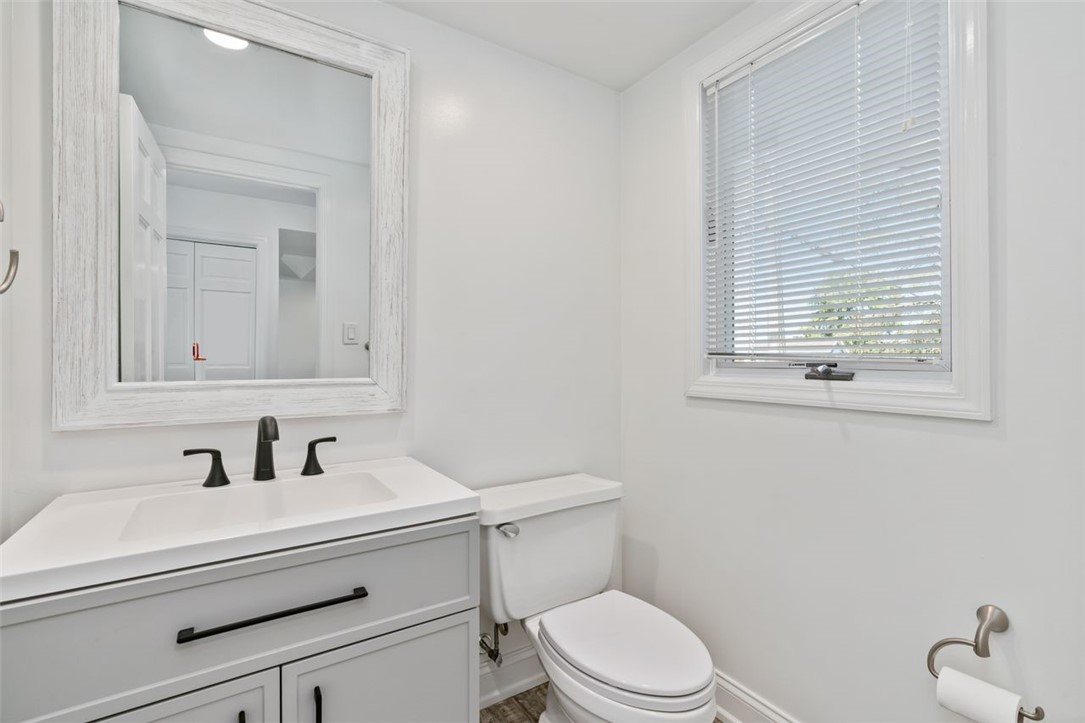 100 Saint Tropez Cir