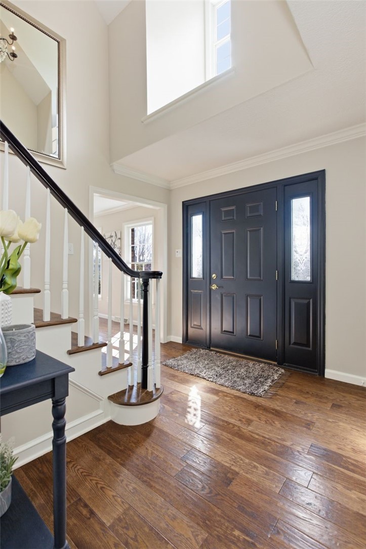 2529 Lindenwood Dr