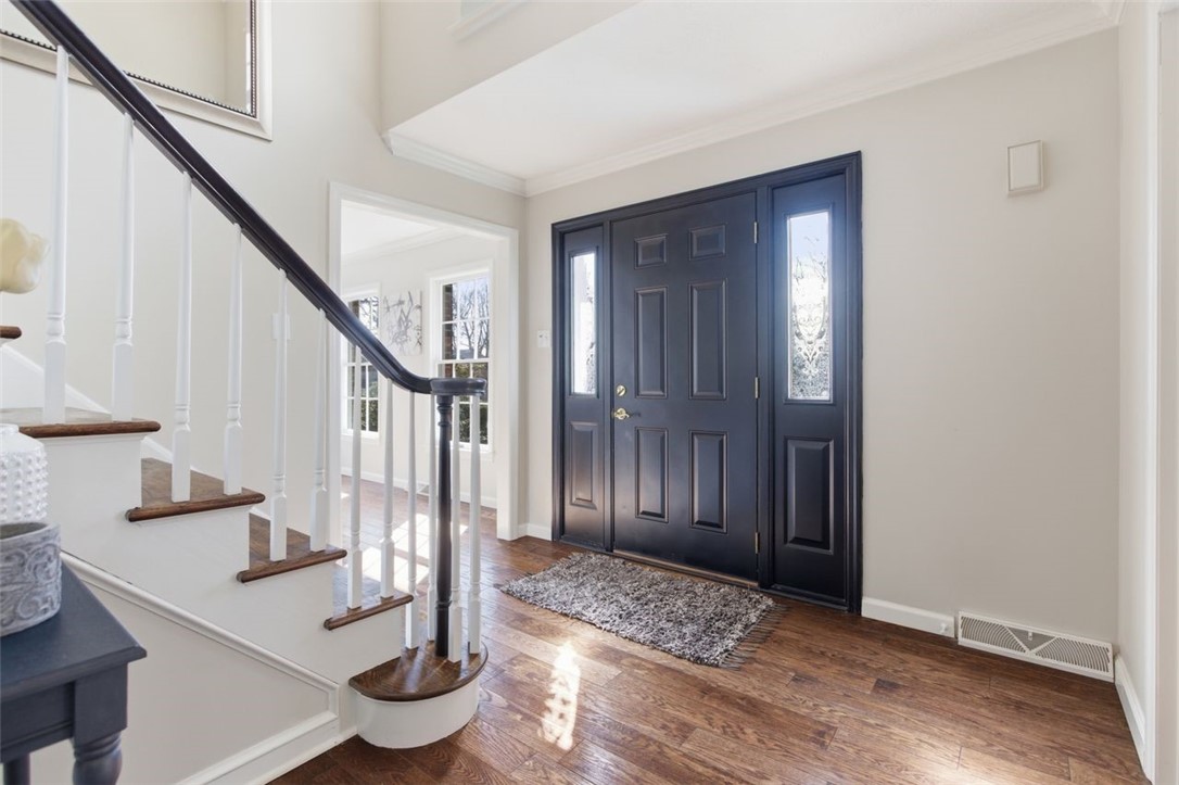 2529 Lindenwood Dr