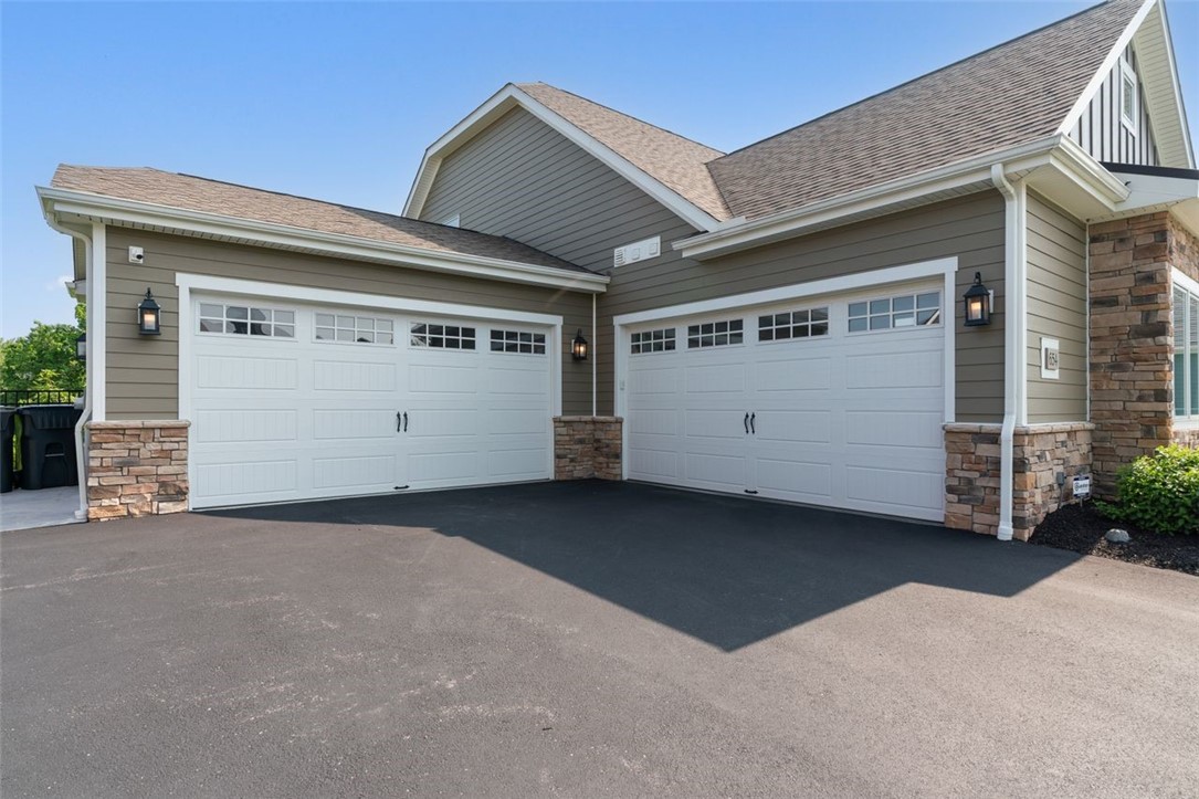 654 Shortline Ct